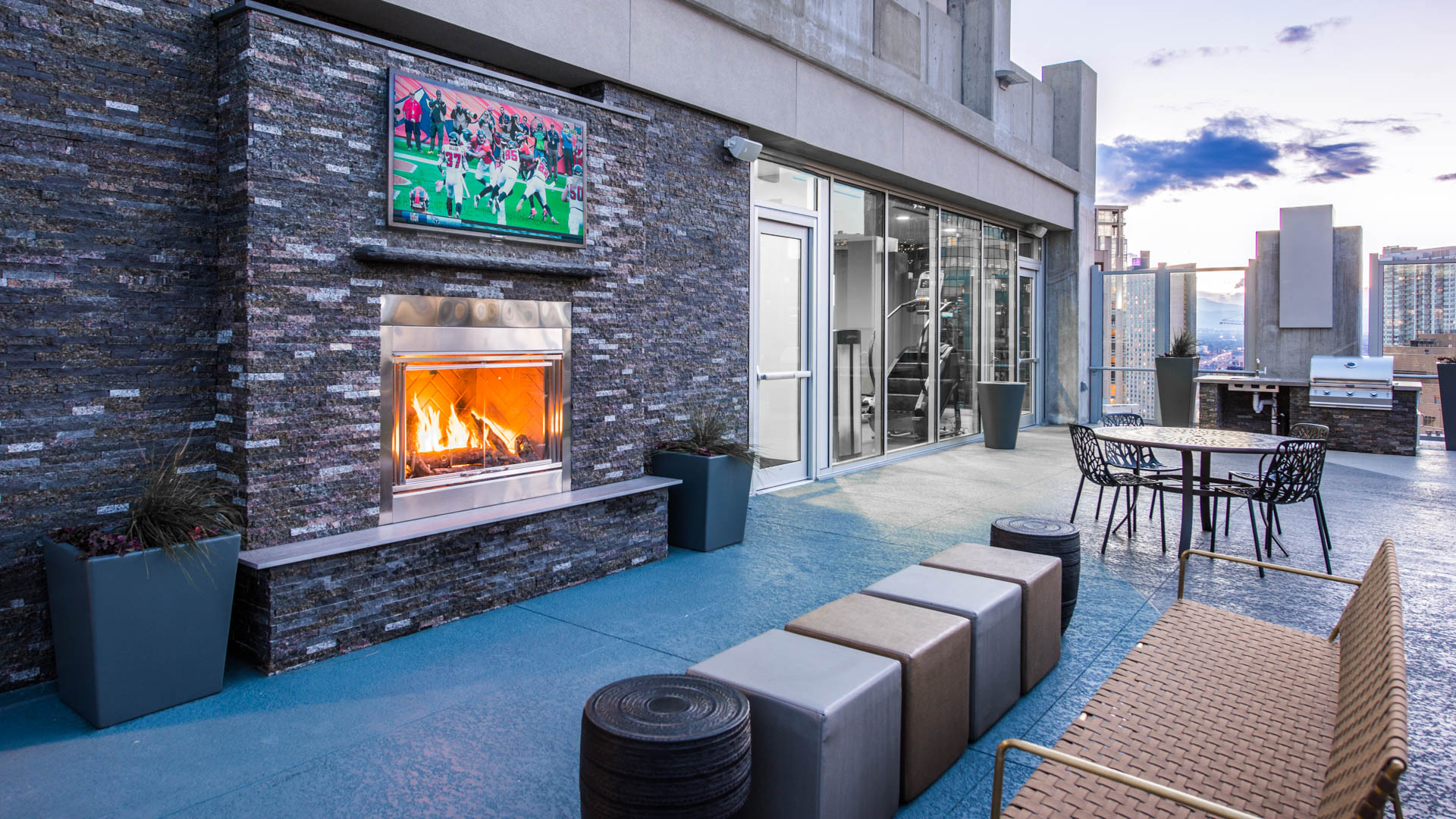 Roof deck at Skyhouse Denver Apartments (2 of 3)