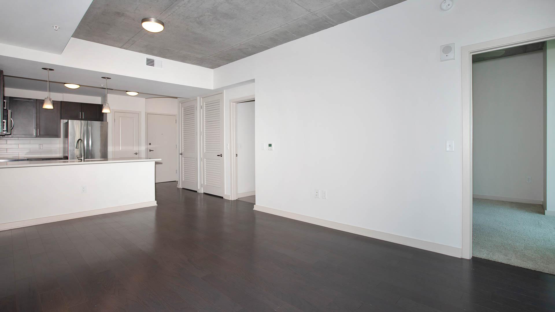Skyhouse Denver Apartments 2 of 8