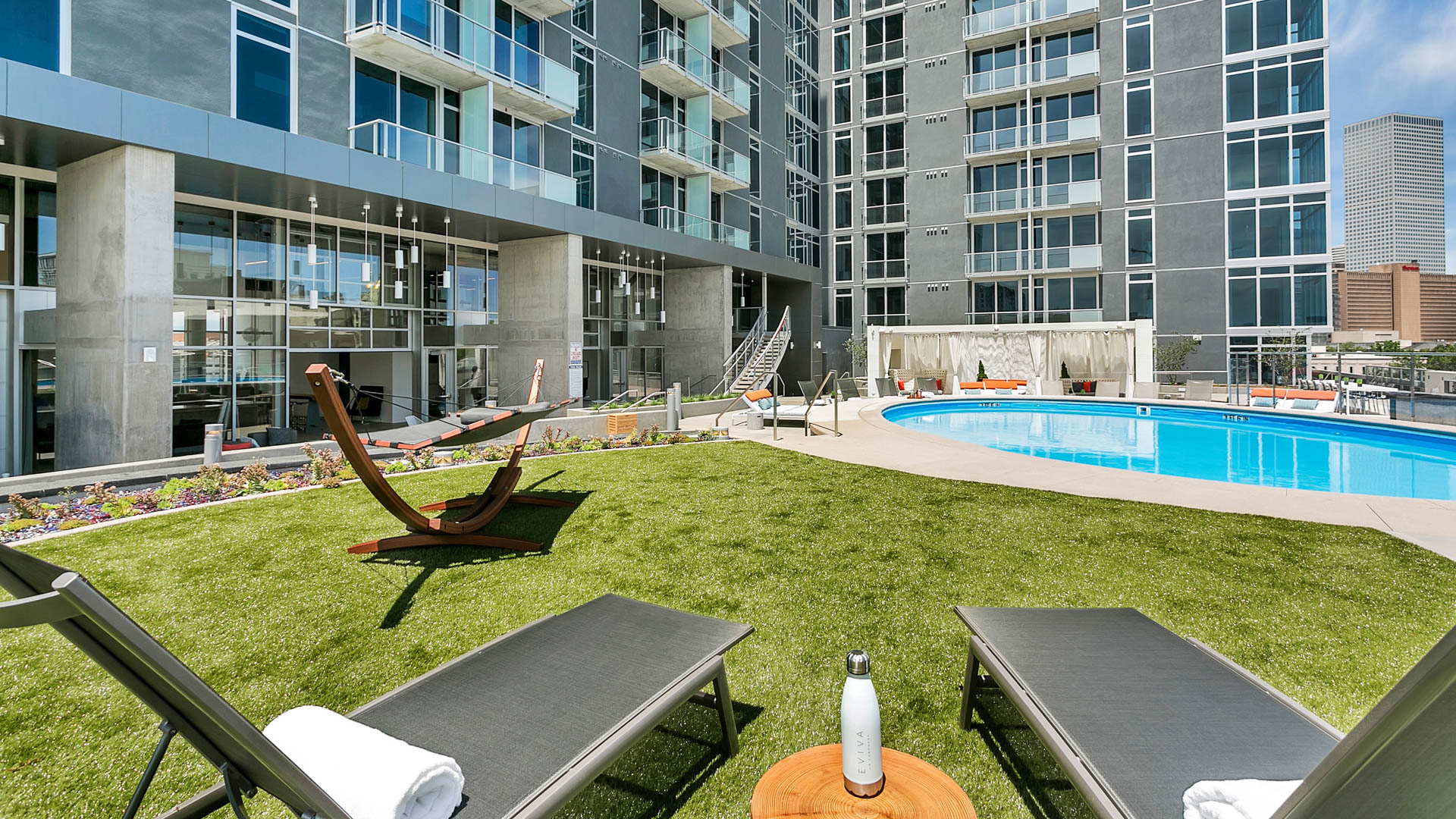 Pool at Eviva on Cherokee Apartments (2 of 7)