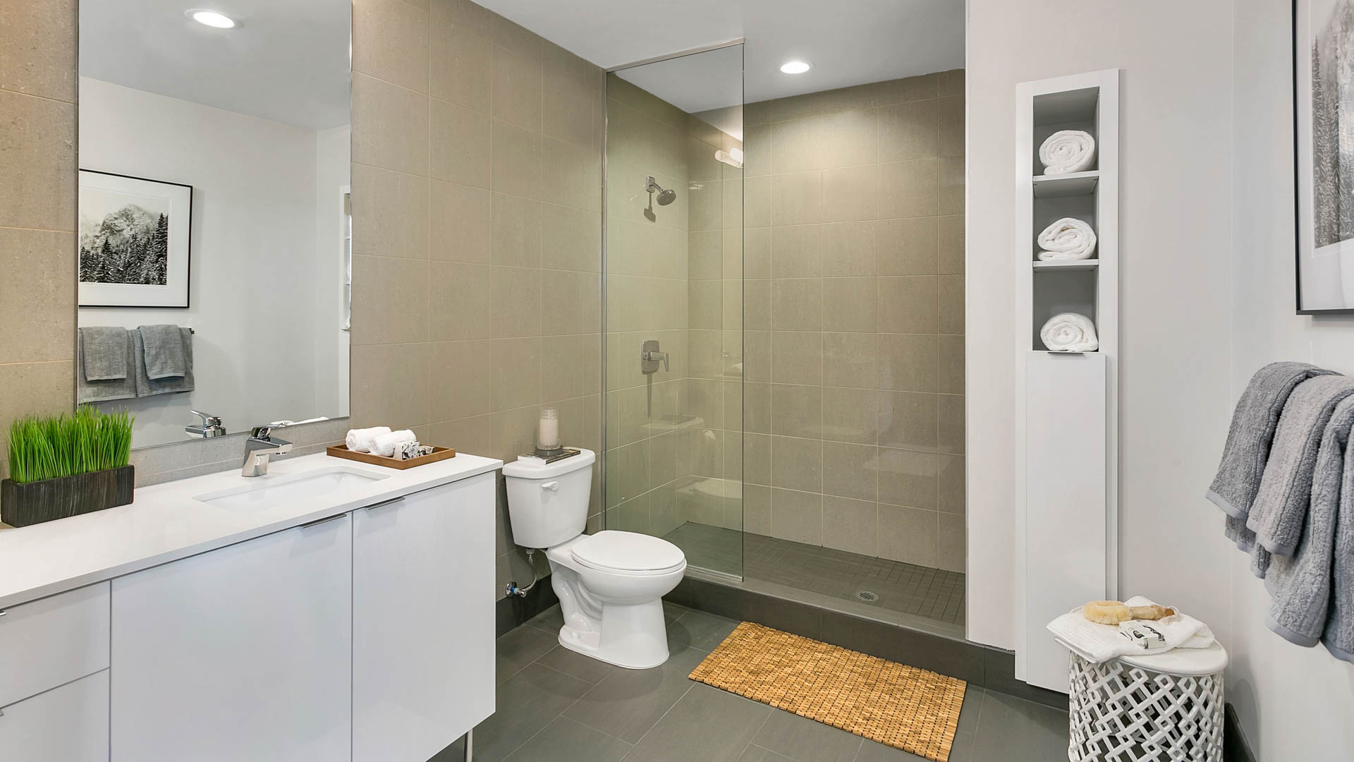 Eviva on Cherokee Apartments 5 of 9