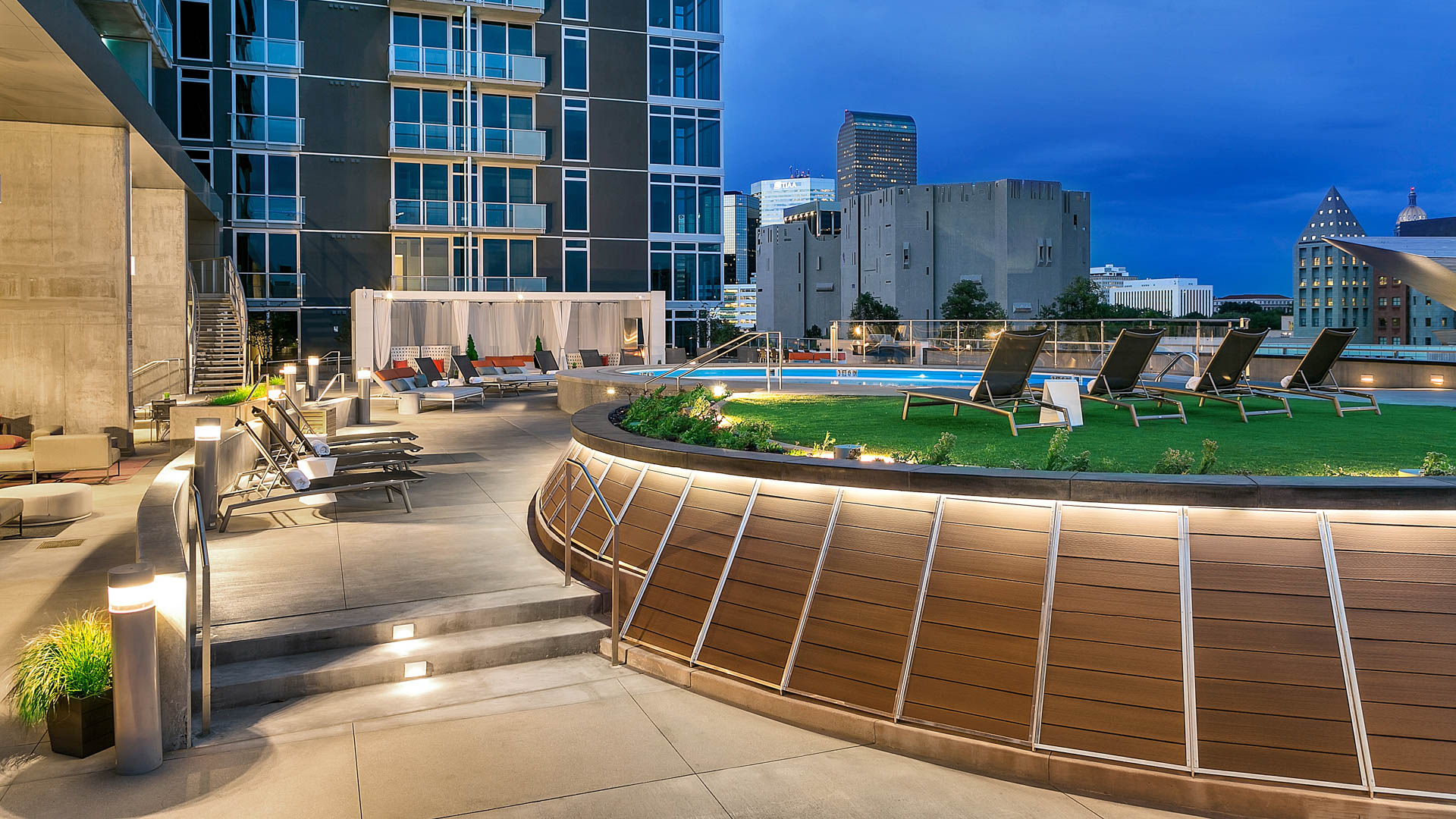 Roof deck at Eviva on Cherokee Apartments (1 of 4)