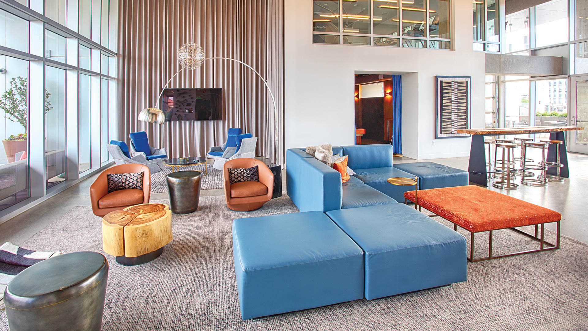Lounge at Eviva on Cherokee Apartments (2 of 2)