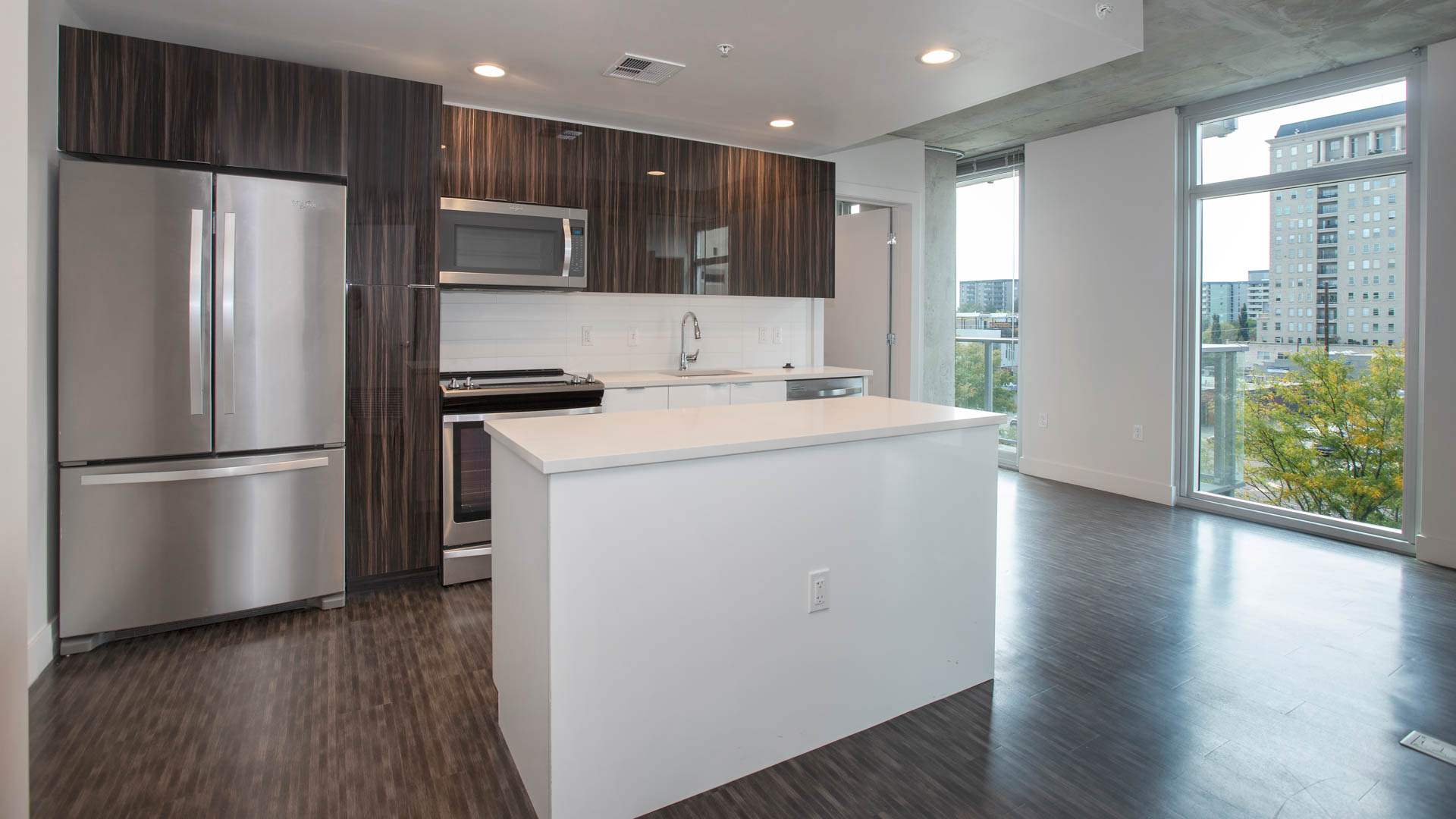 Eviva on Cherokee Apartments 8 of 12