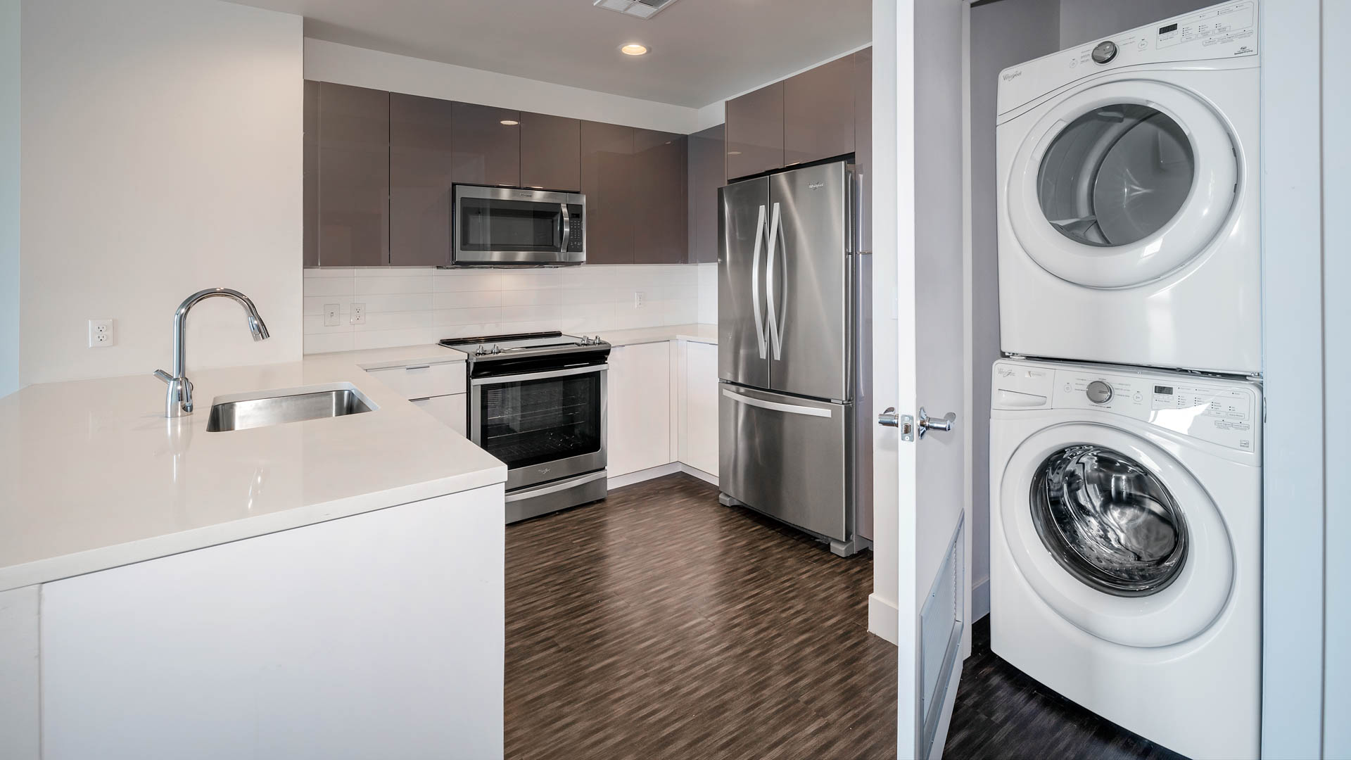 Eviva on Cherokee Apartments 12 of 12