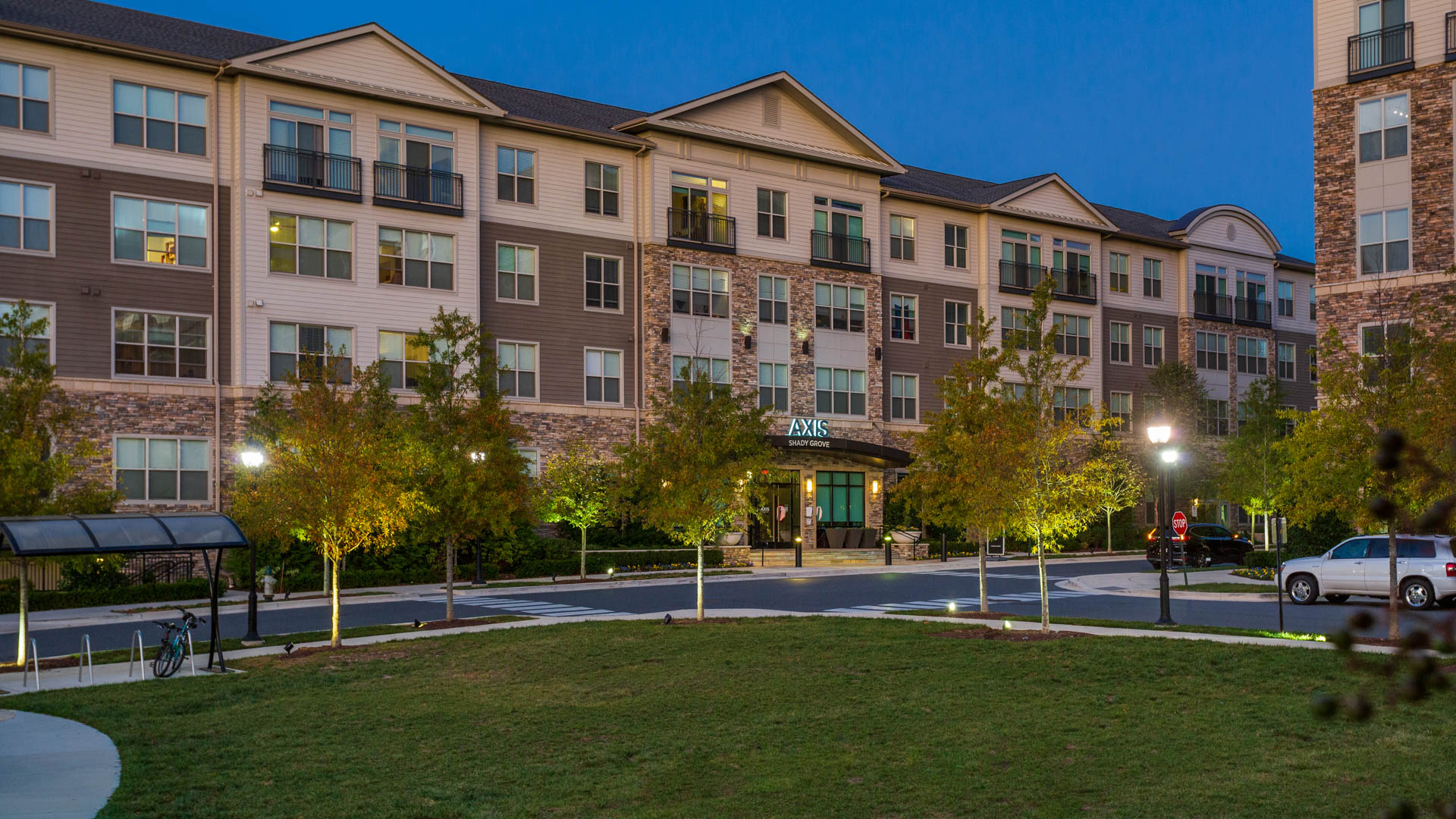 Axis at Shady Grove Apartments 3 of 12