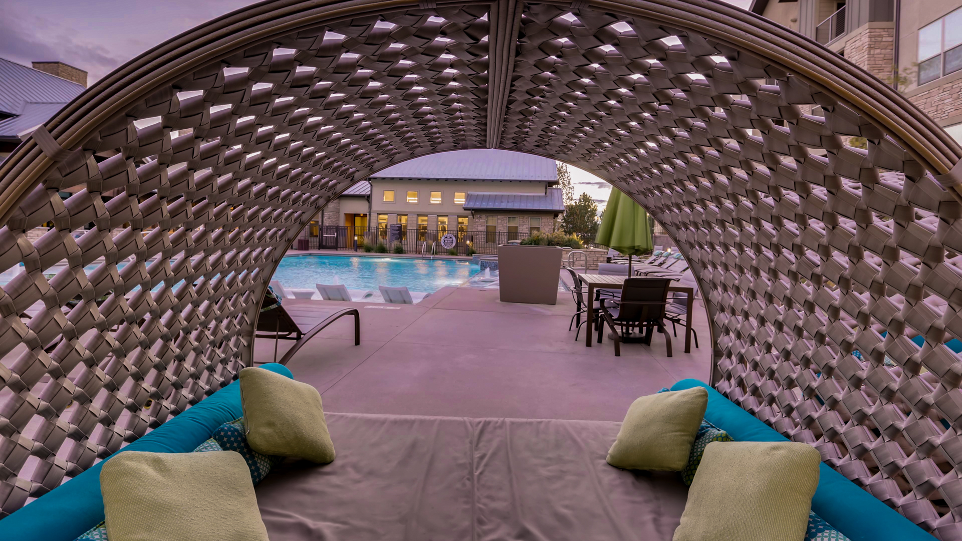 Pool at Venue at the Promenade Apartments (5 of 8)