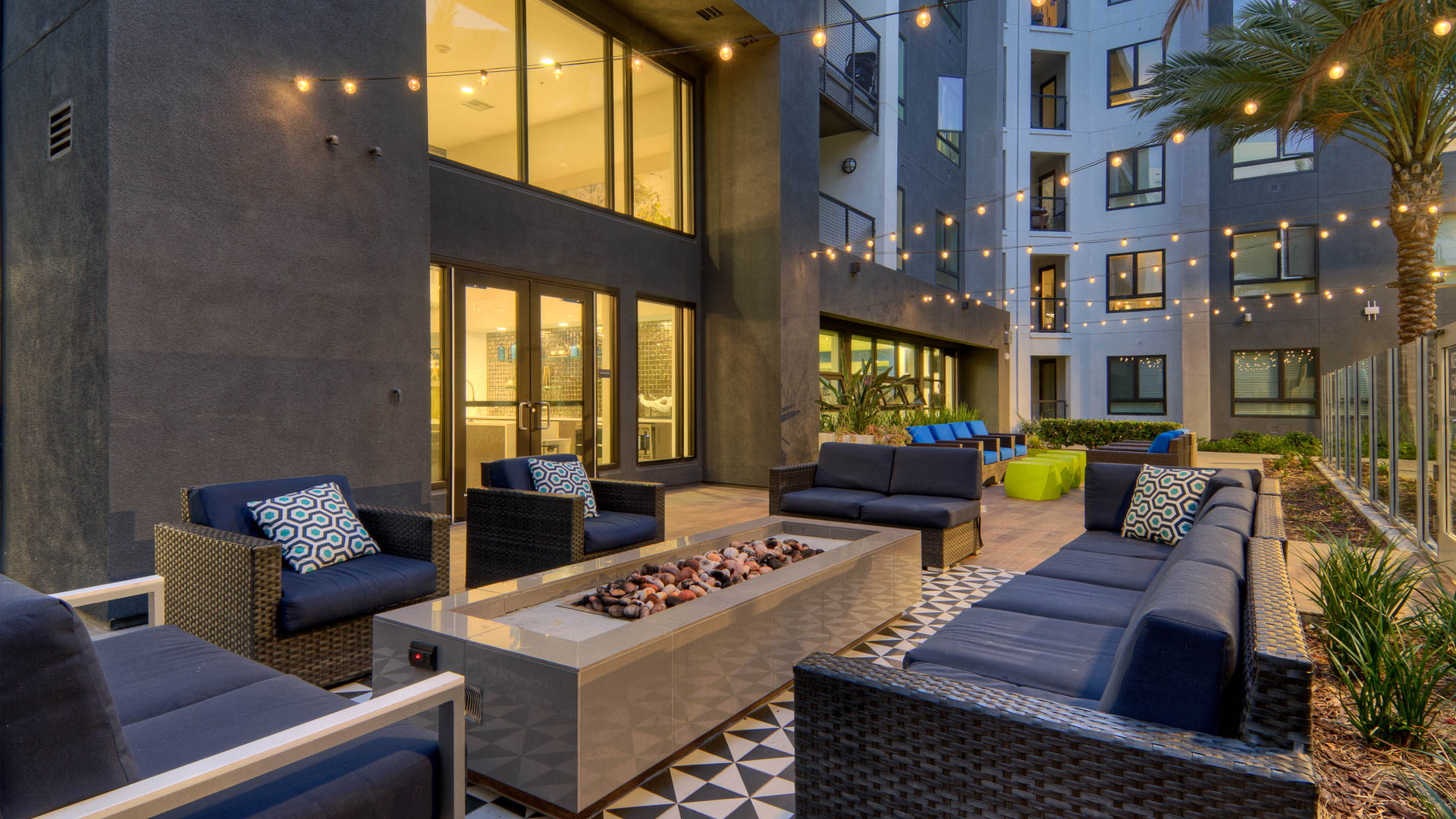 Lounge at The Lex Apartments (5 of 6)