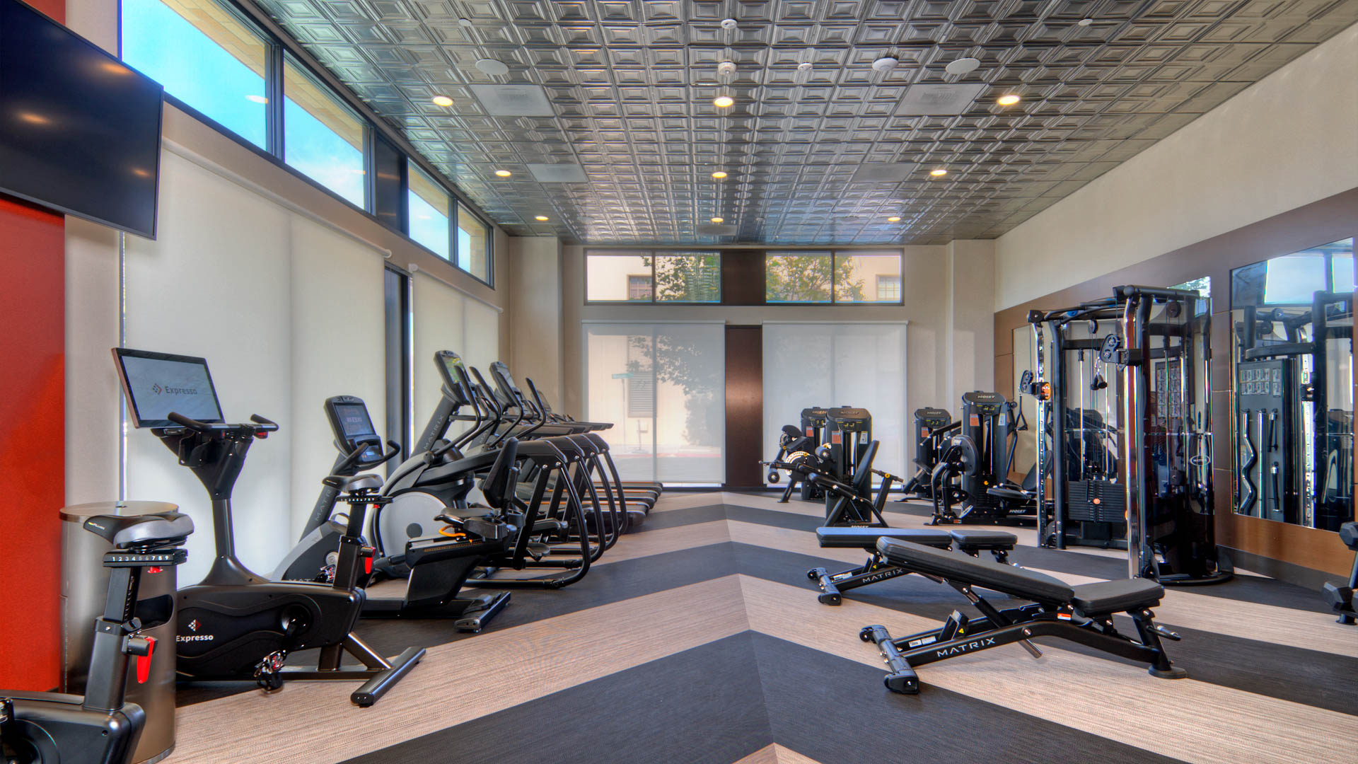 Gym at Huxley Apartments (1 of 2)