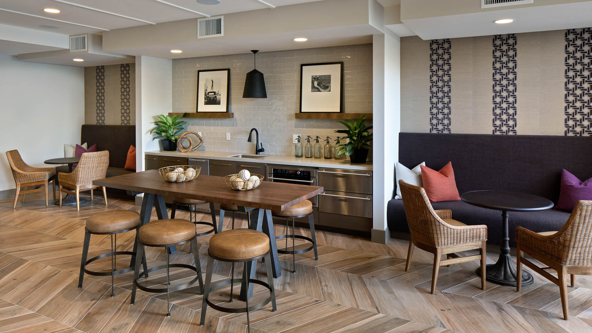 Lounge at Huxley Apartments (2 of 5)