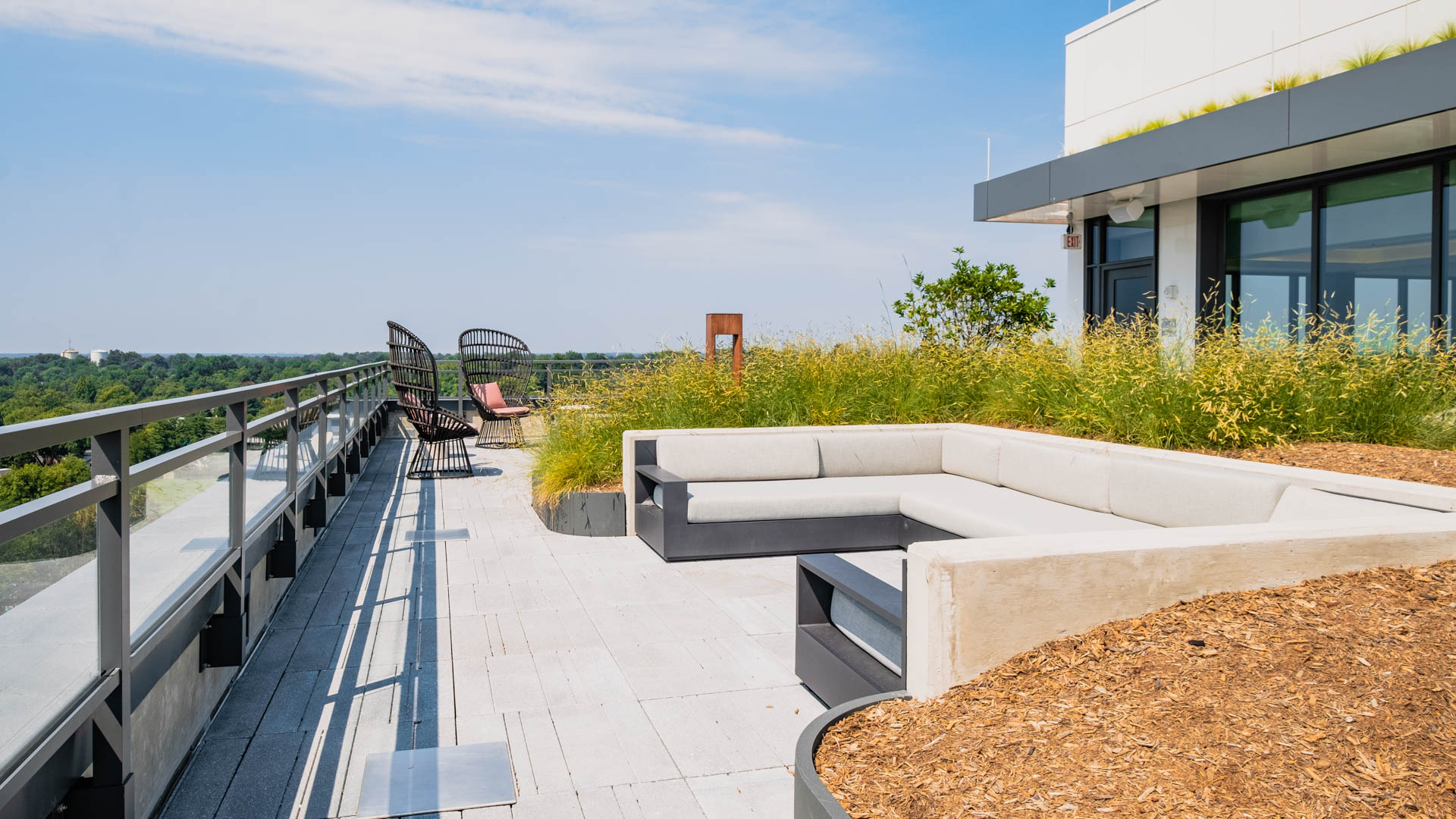 Roof deck at The Edge Apartments (4 of 8)