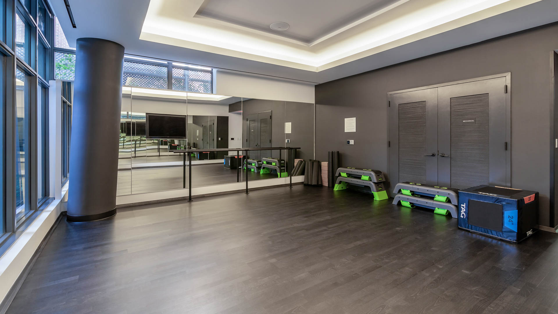 Gym at The Edge Apartments (3 of 4)