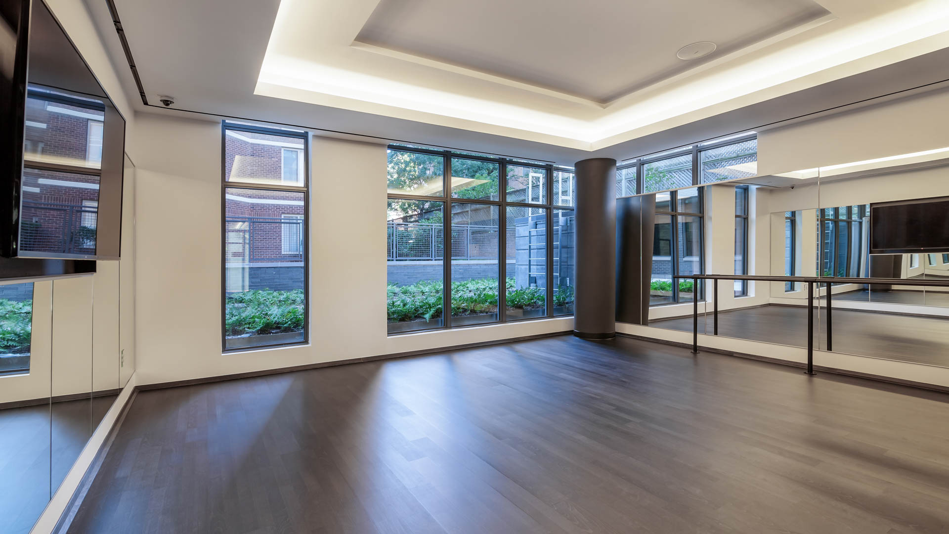 Gym at The Edge Apartments (4 of 4)
