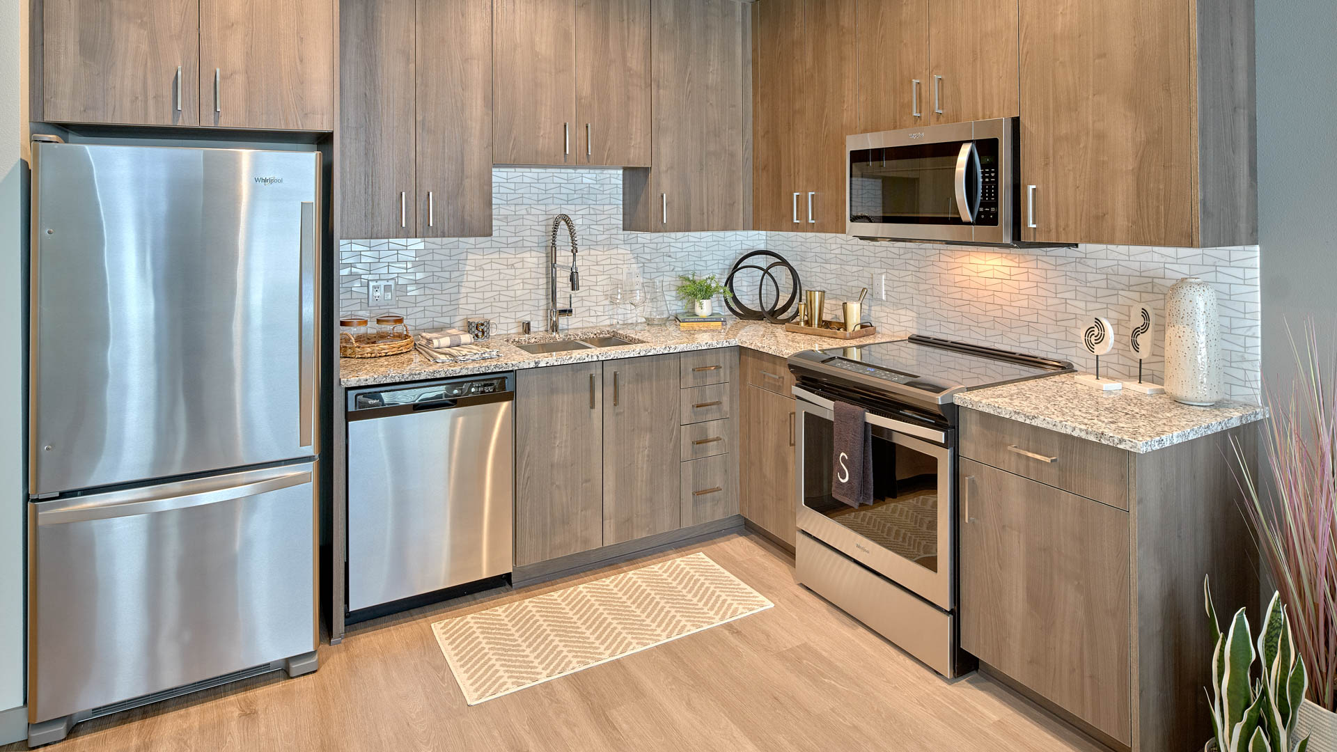 Saxton Apartments 12 of 12
