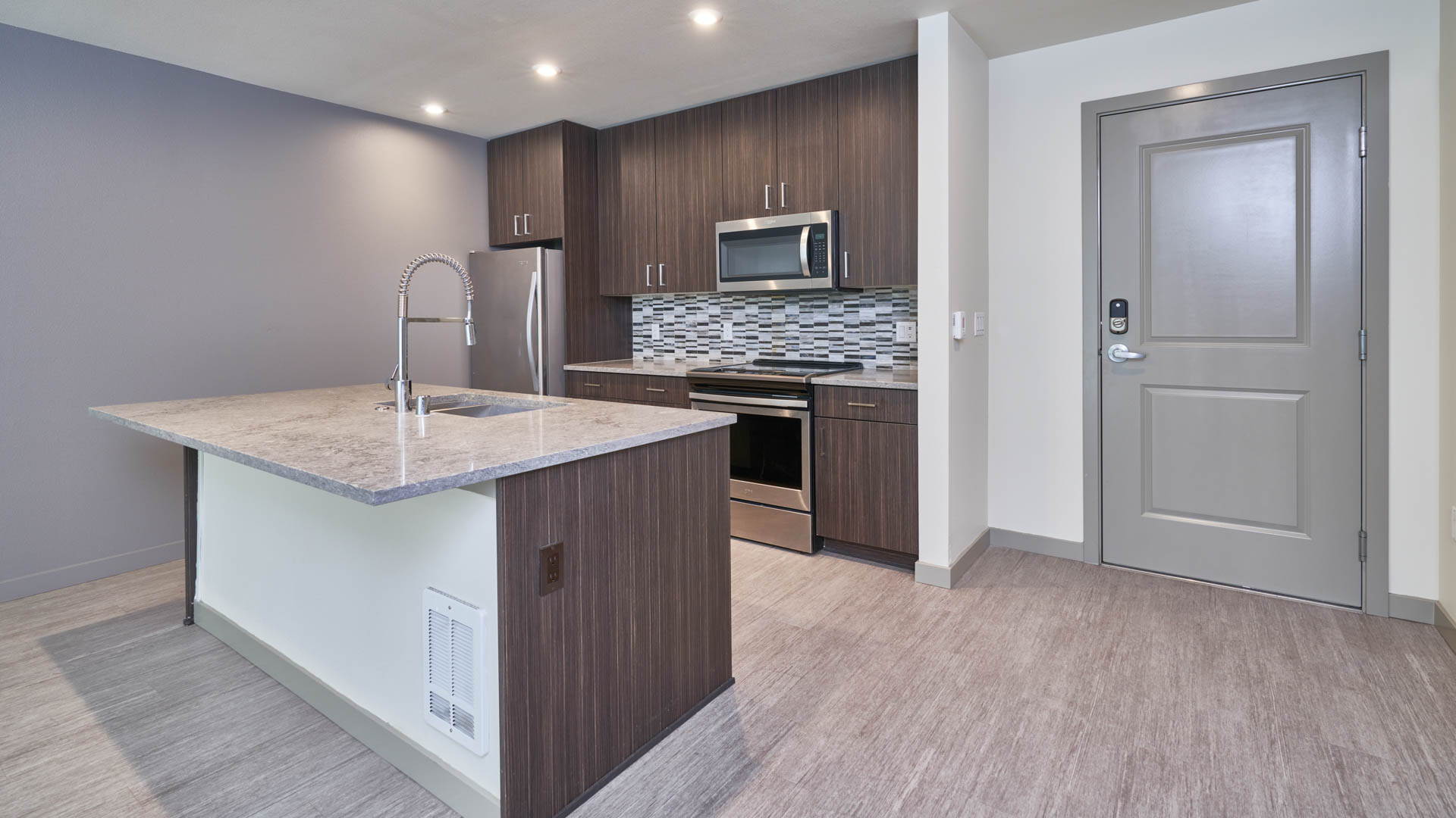 Saxton Apartments 13 of 60