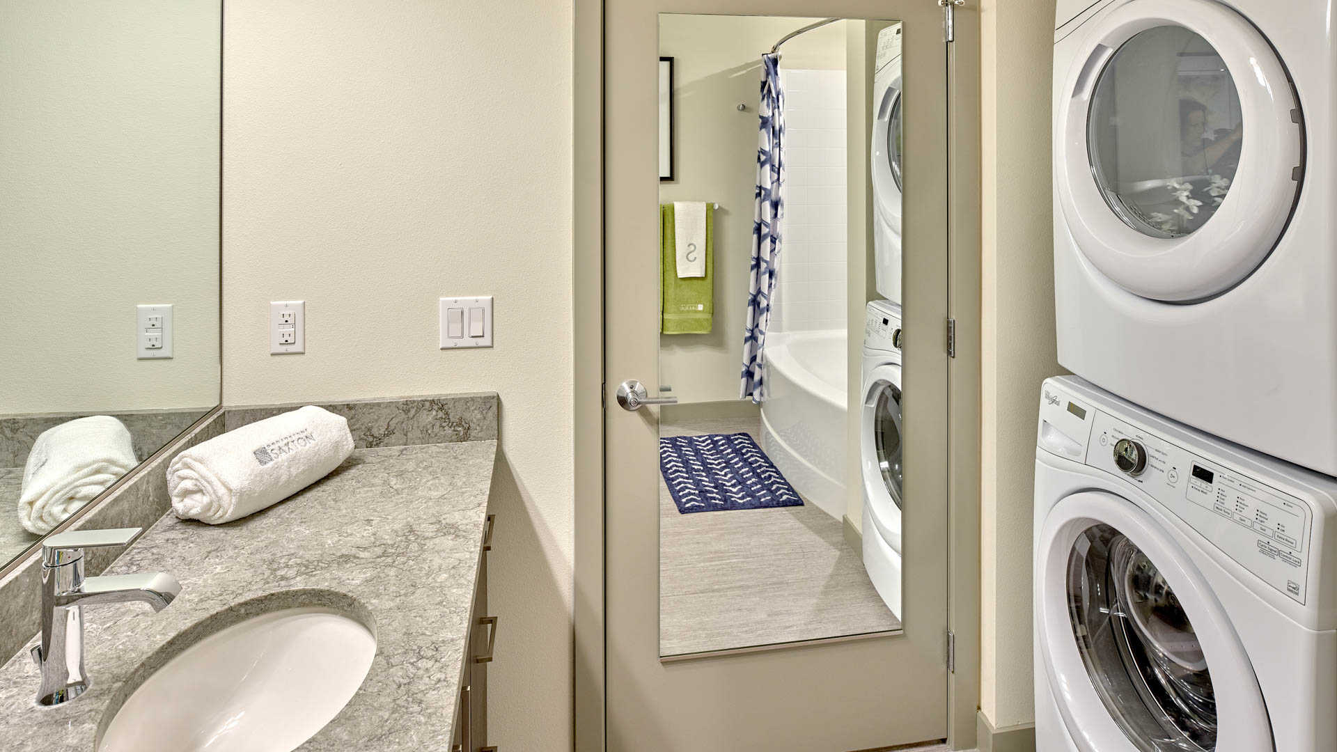 Saxton Apartments 34 of 60
