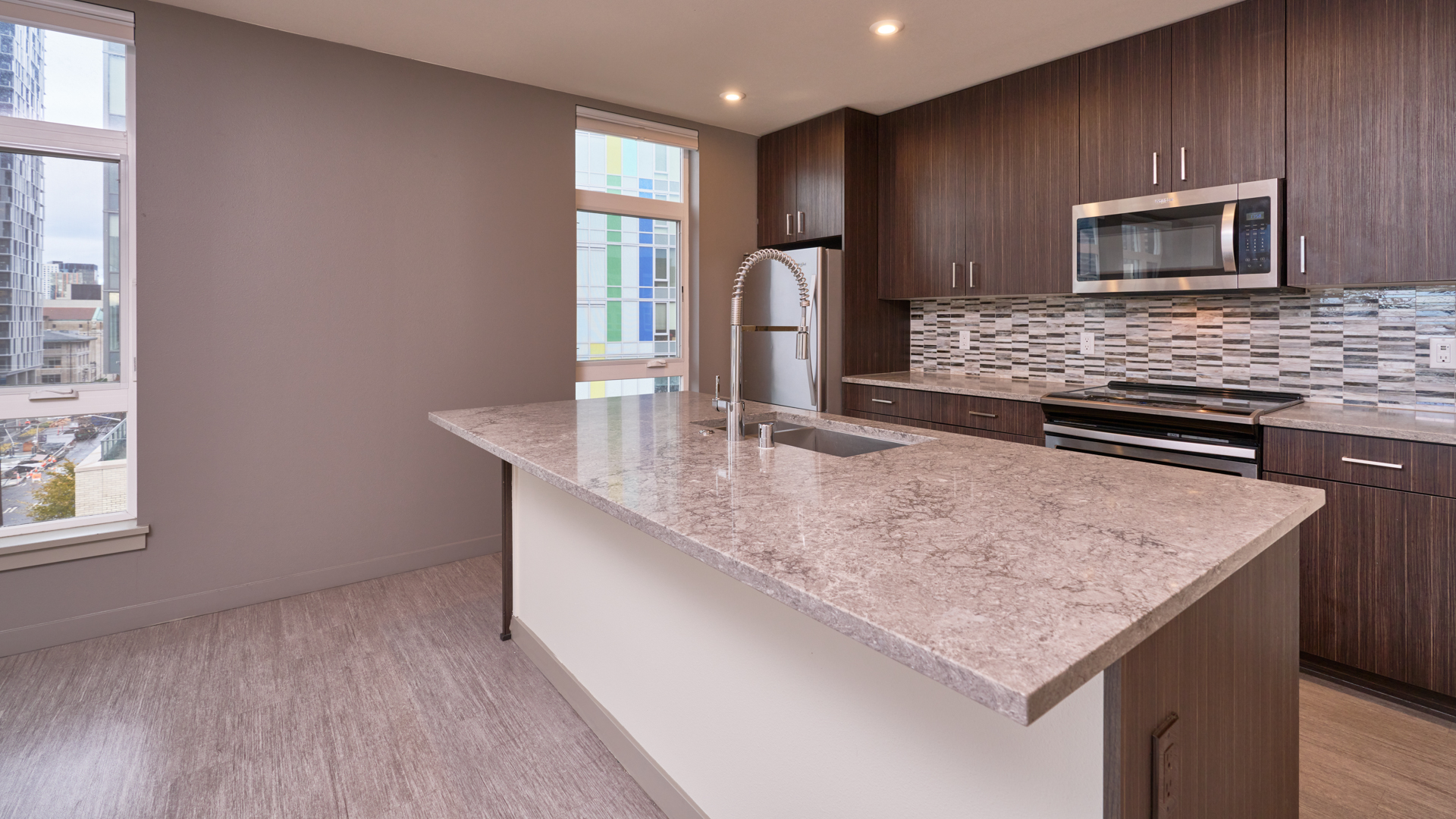 Saxton Apartments 8 of 12