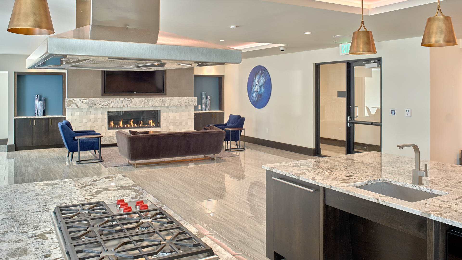 Lounge at Saxton Apartments