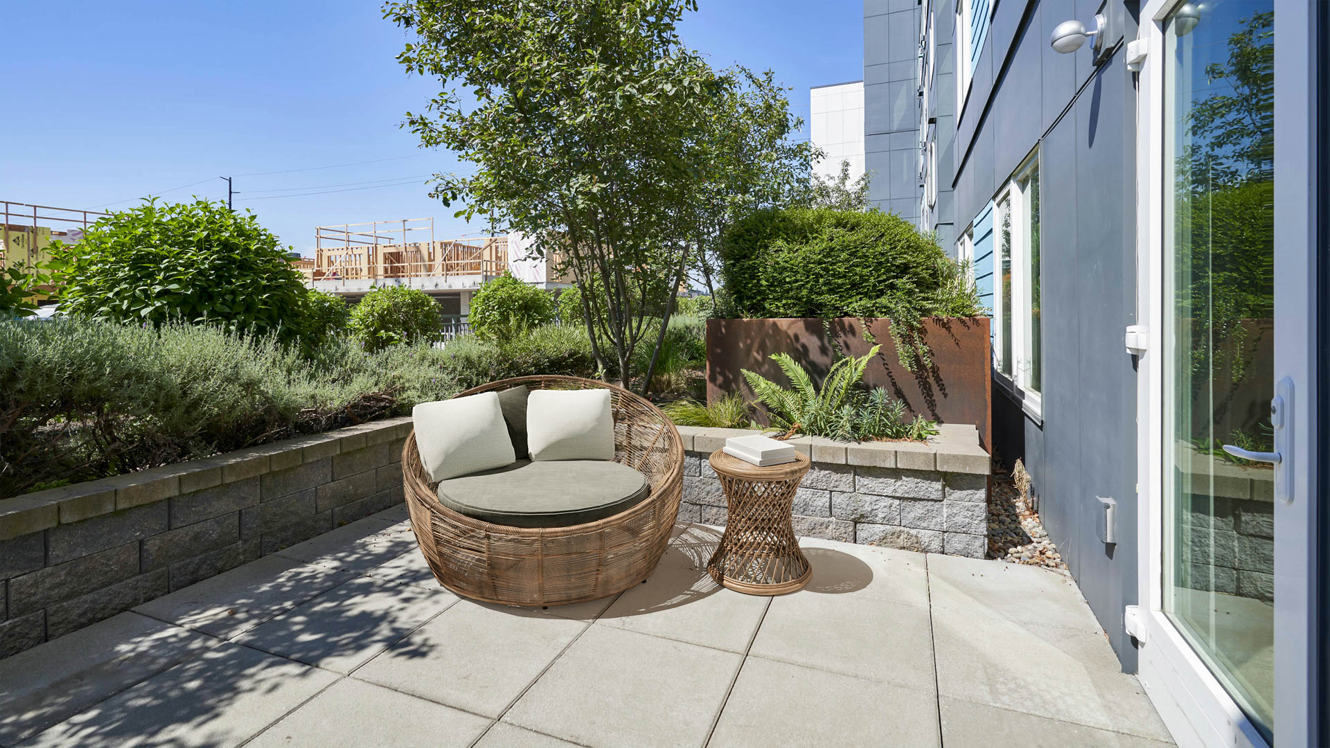 Lane Apartments 6 of 9
