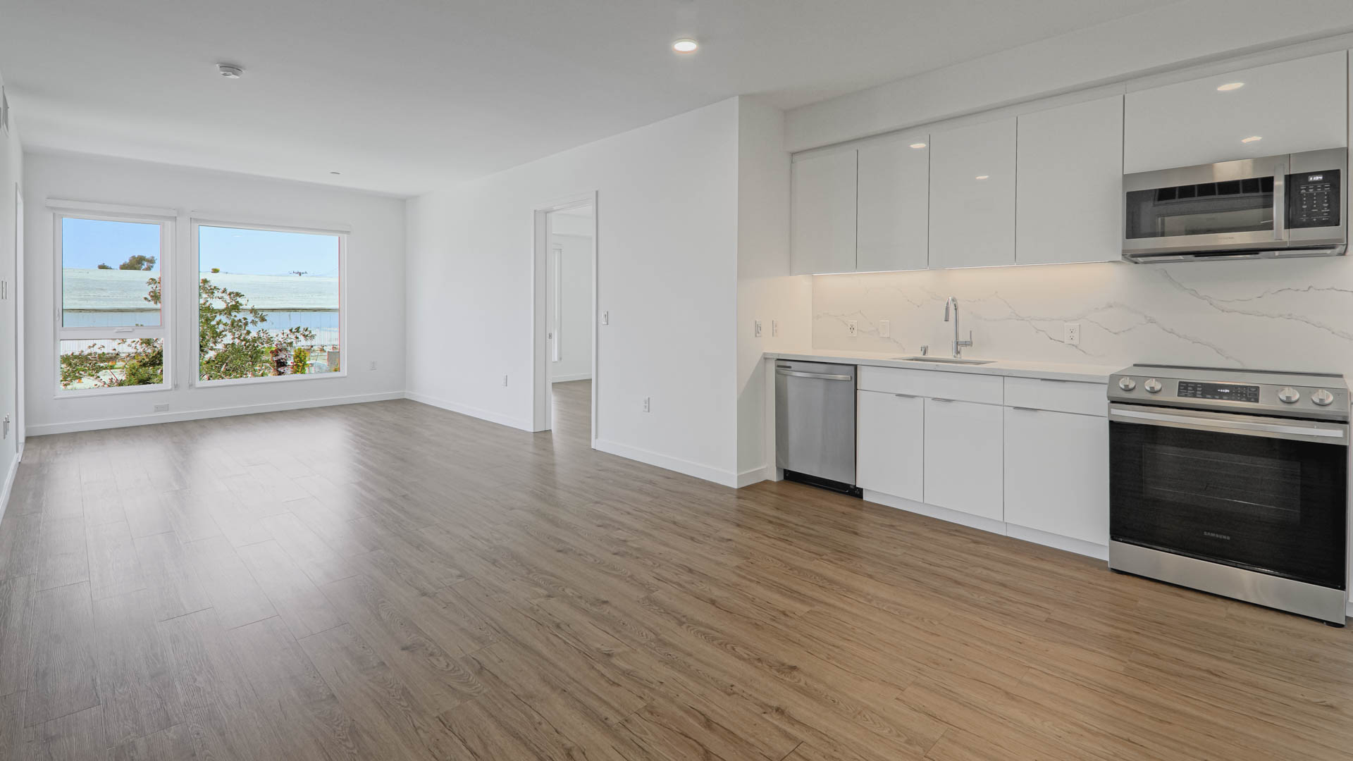 Aero Apartments 15 of 39