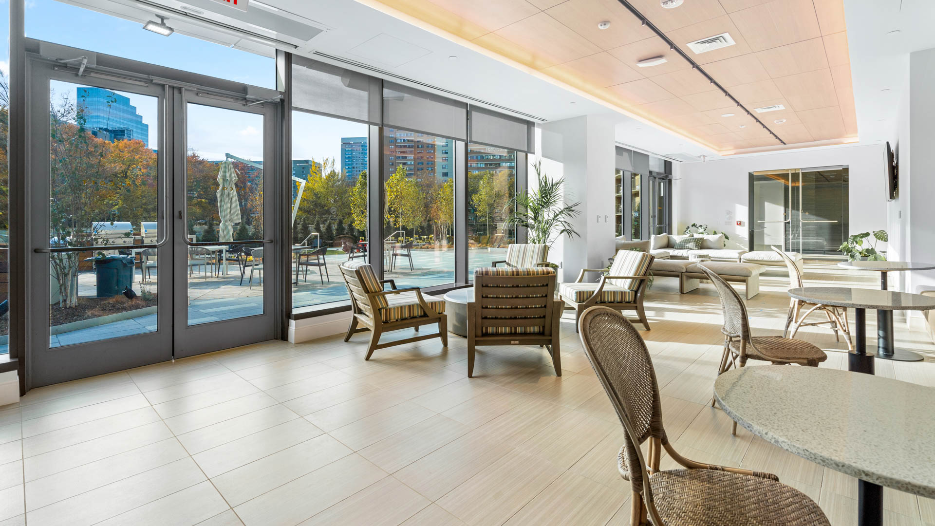 Lounge at Alcott Apartments (4 of 8)