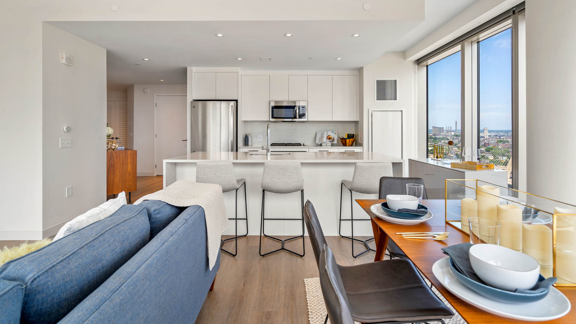 Alcott Apartments 7 of 11