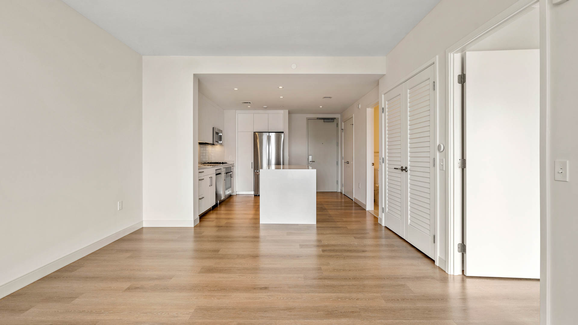 Alcott Apartments 5 of 10