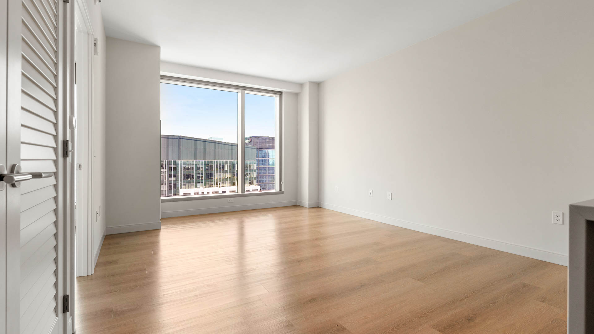 Alcott Apartments 4 of 10