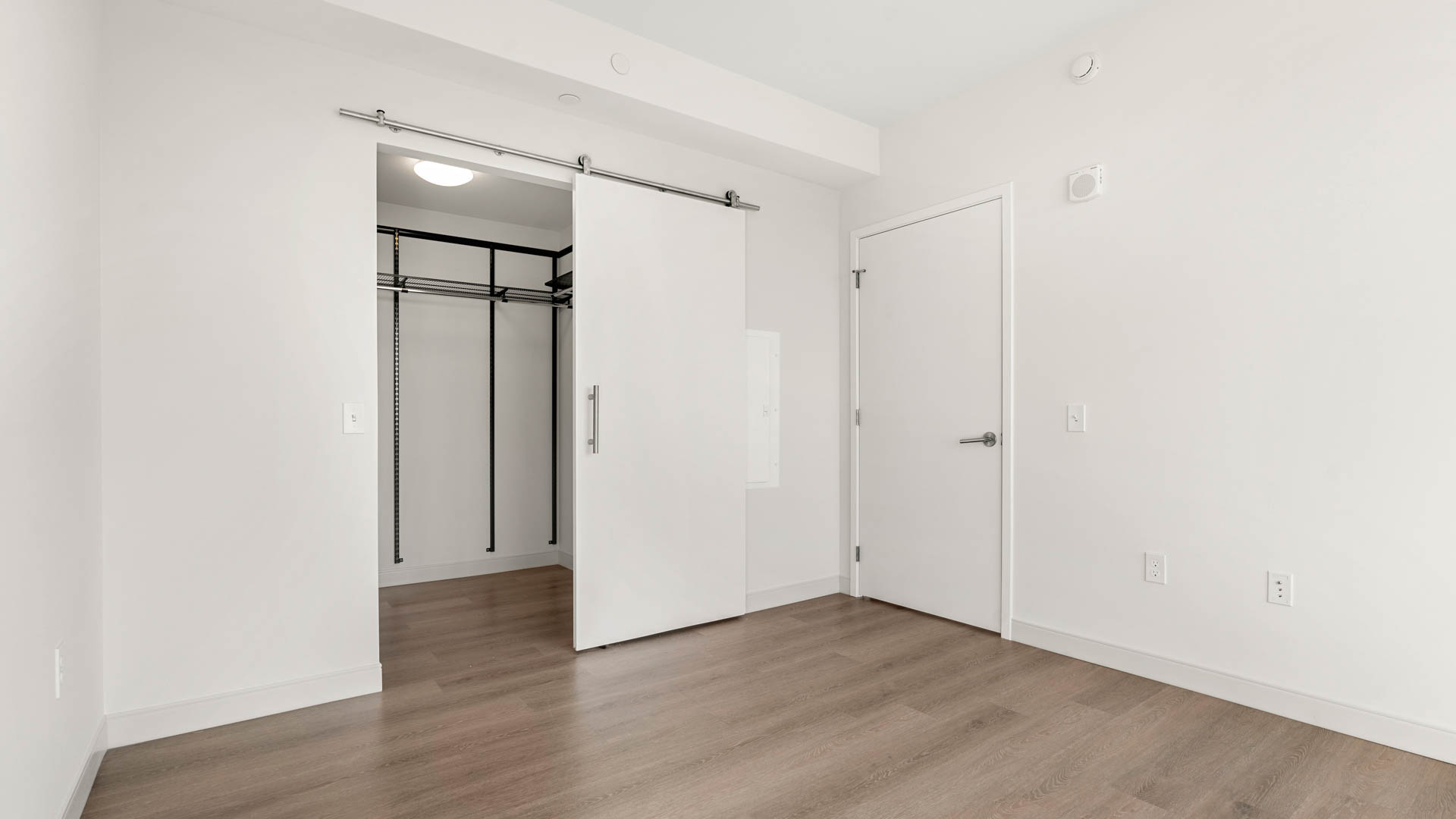 Alcott Apartments 3 of 9