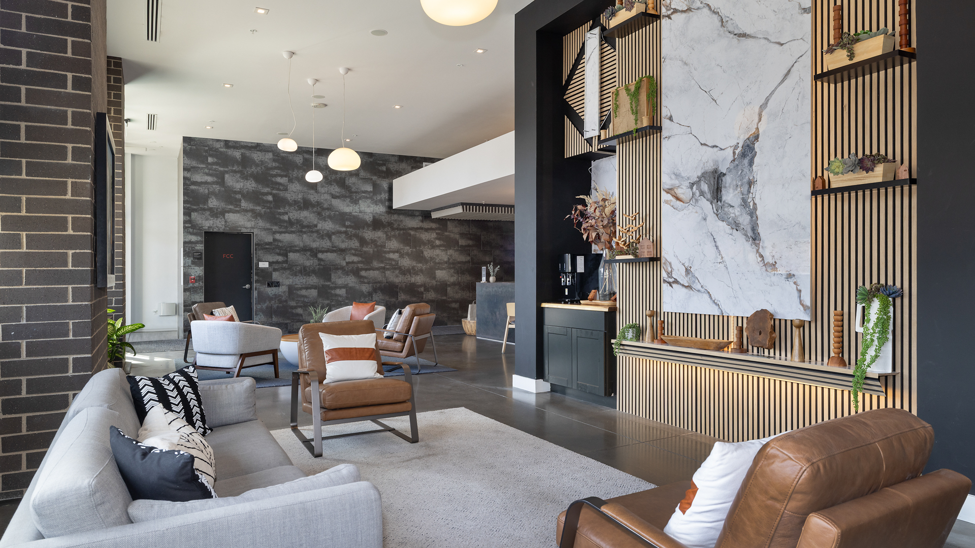 Theo Apartments 4 of 12