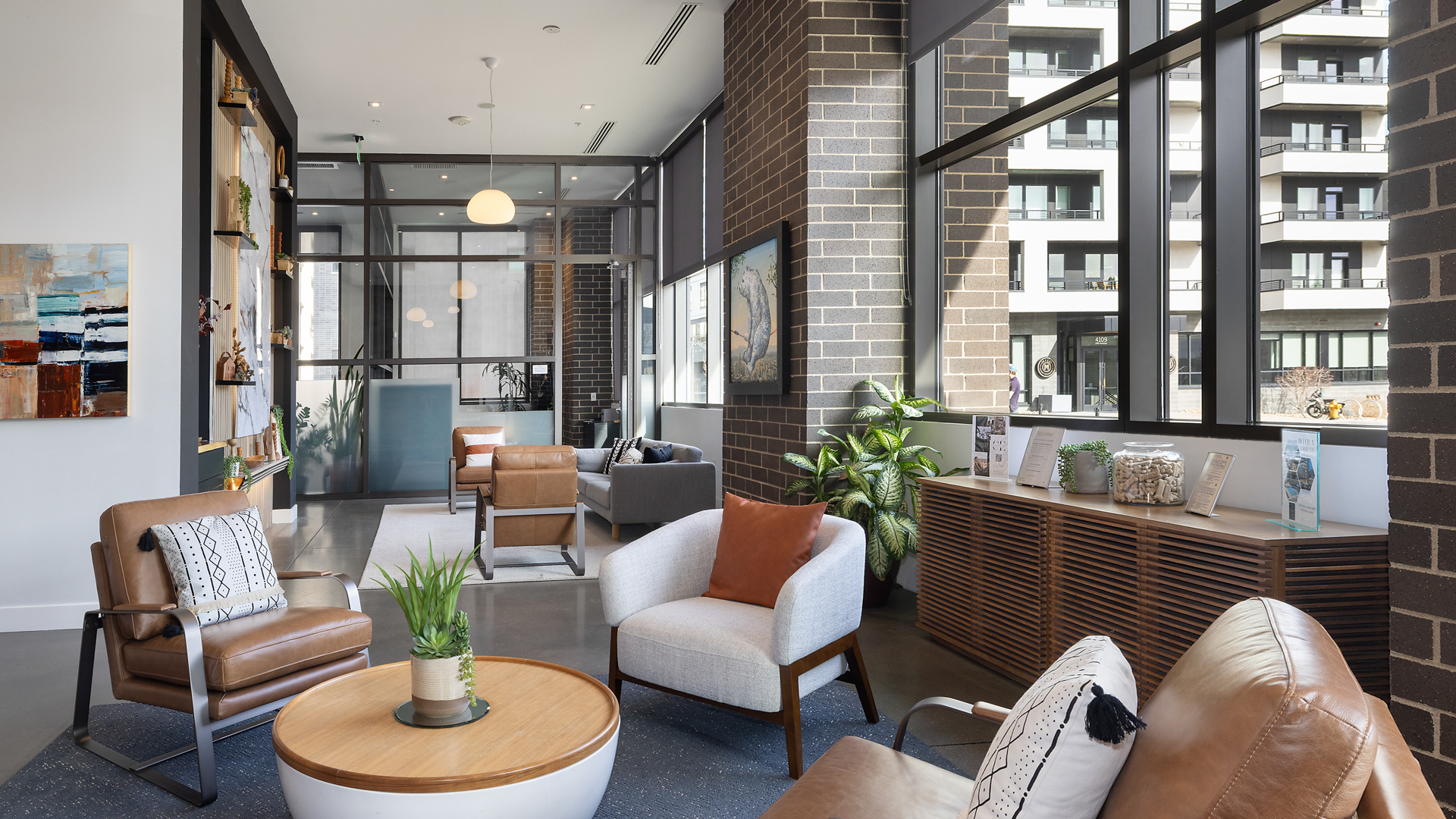 Theo Apartments 7 of 12