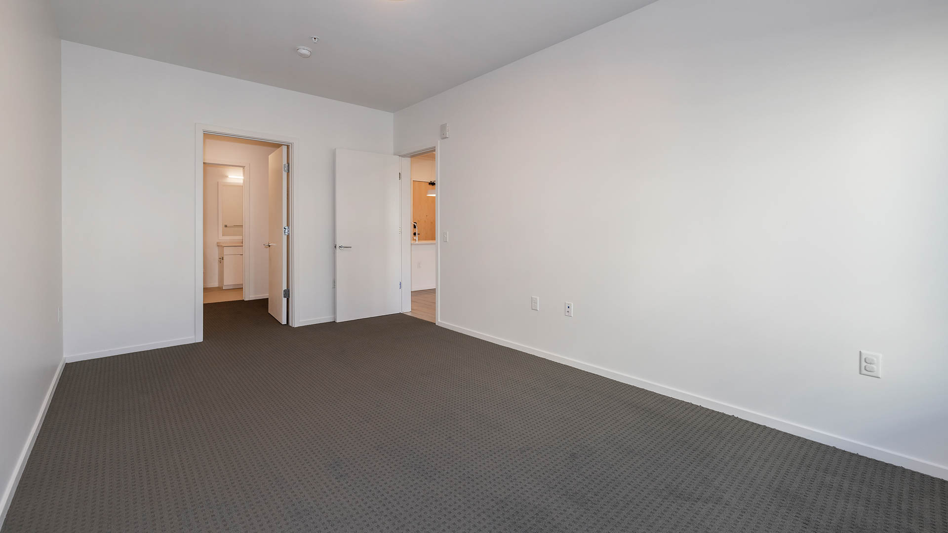 Milo Apartments 2 of 9