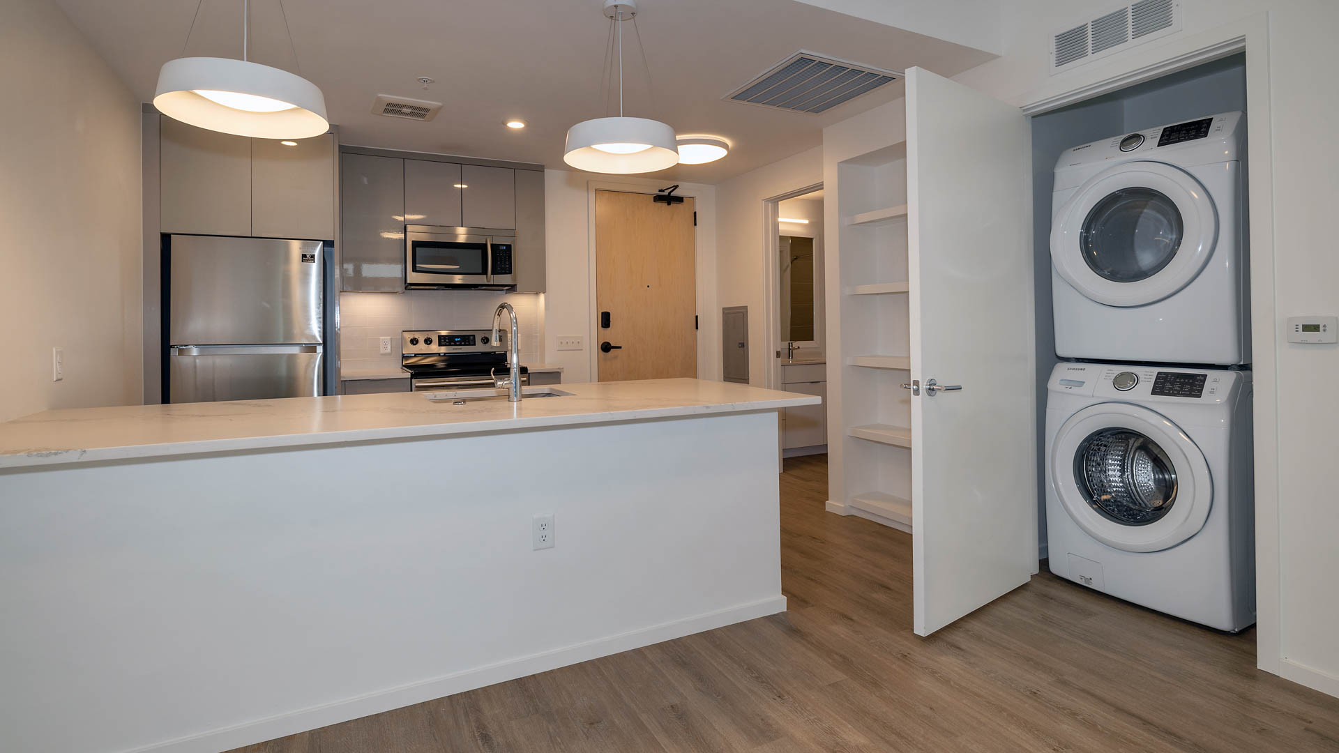 Milo Apartments 3 of 8