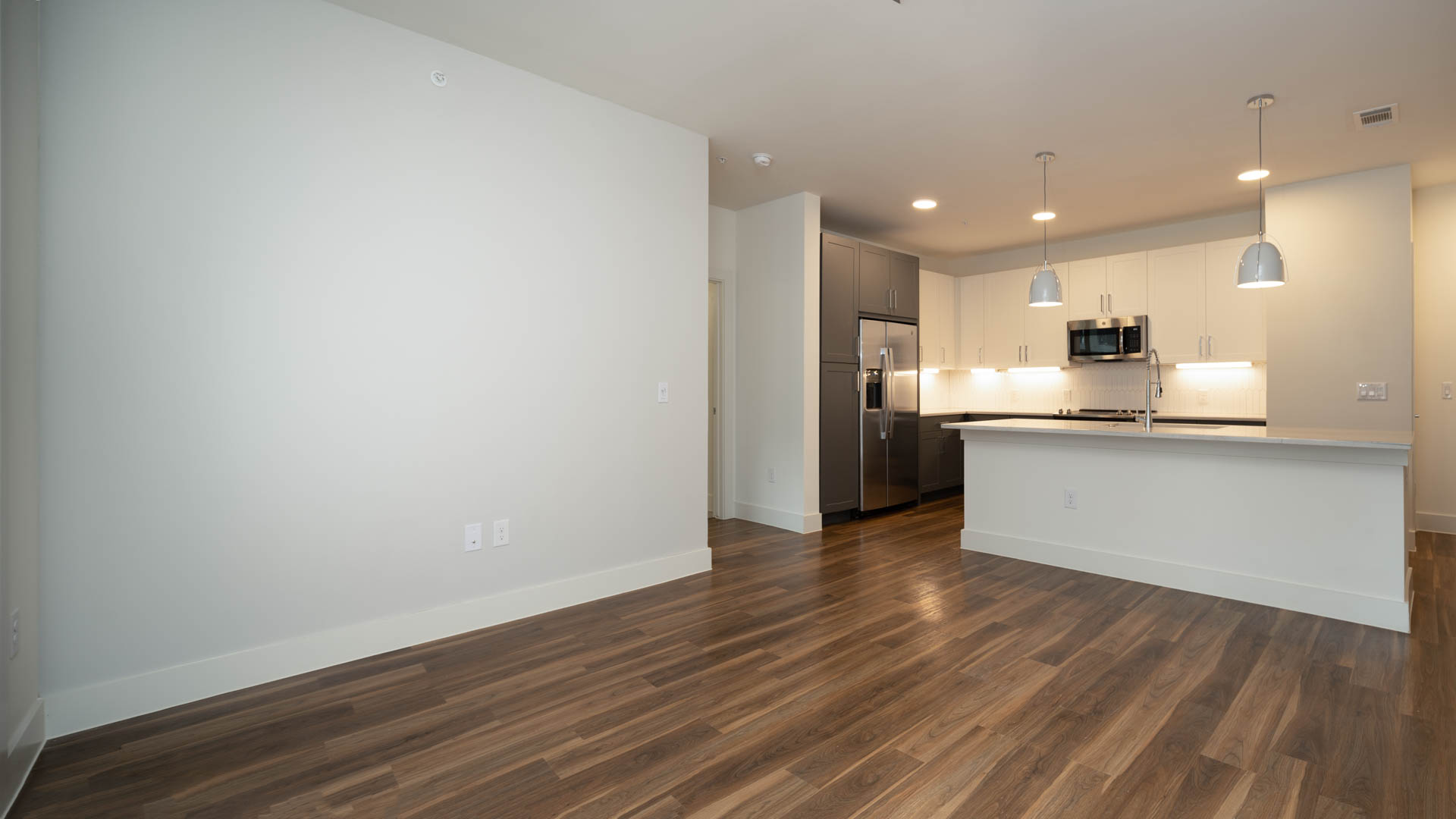 Olivian at the Realm Apartments 9 of 12