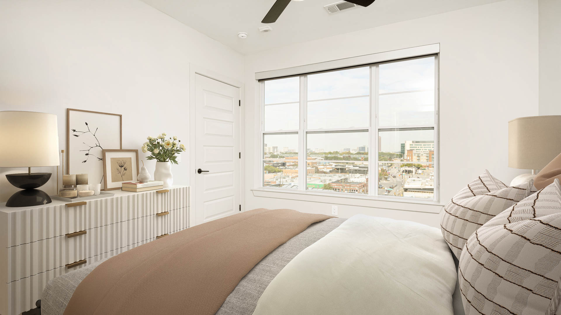 Indie Deep Ellum Apartments 9 of 11