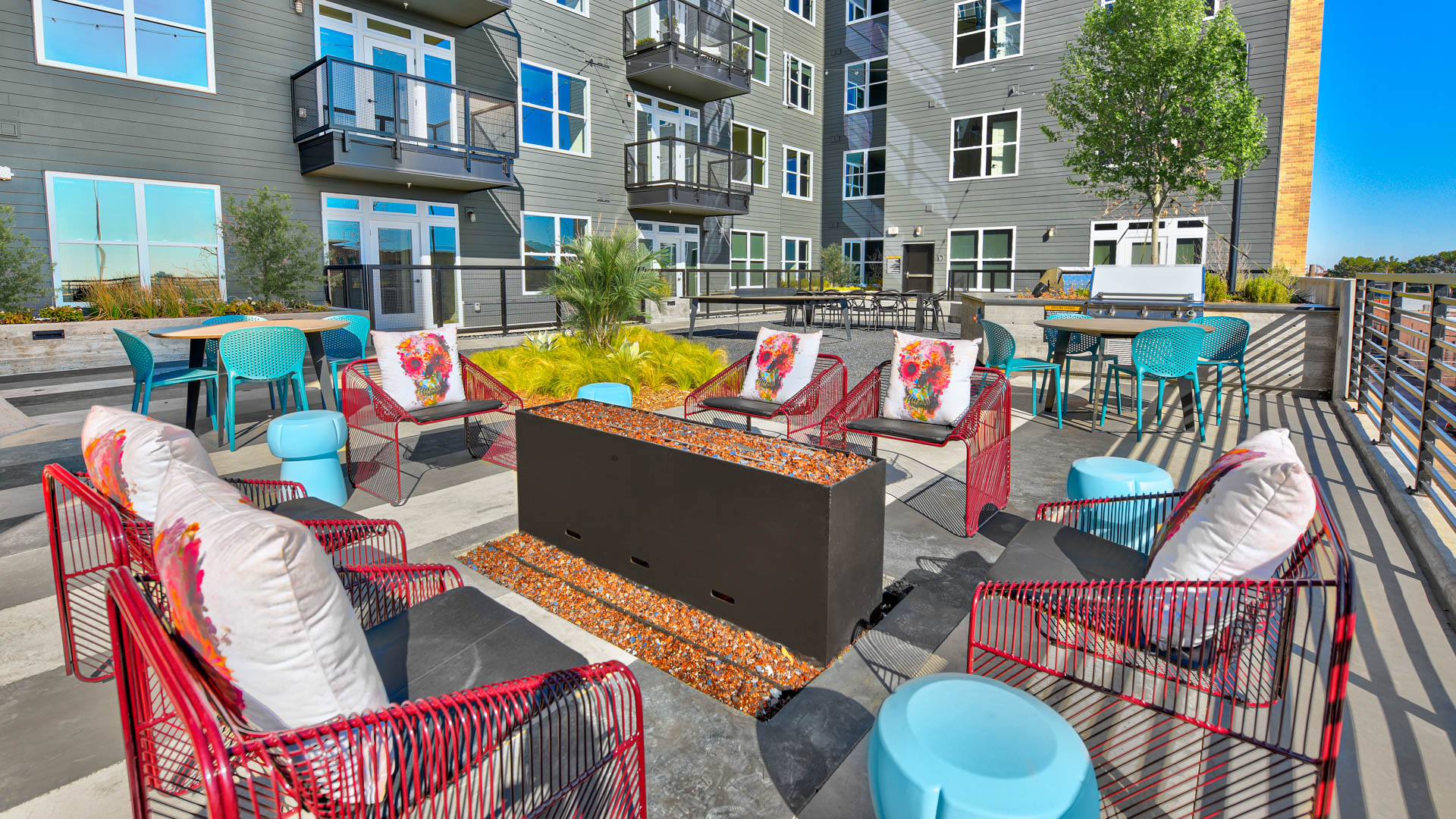 Roof deck at Indie Deep Ellum Apartments (5 of 5)