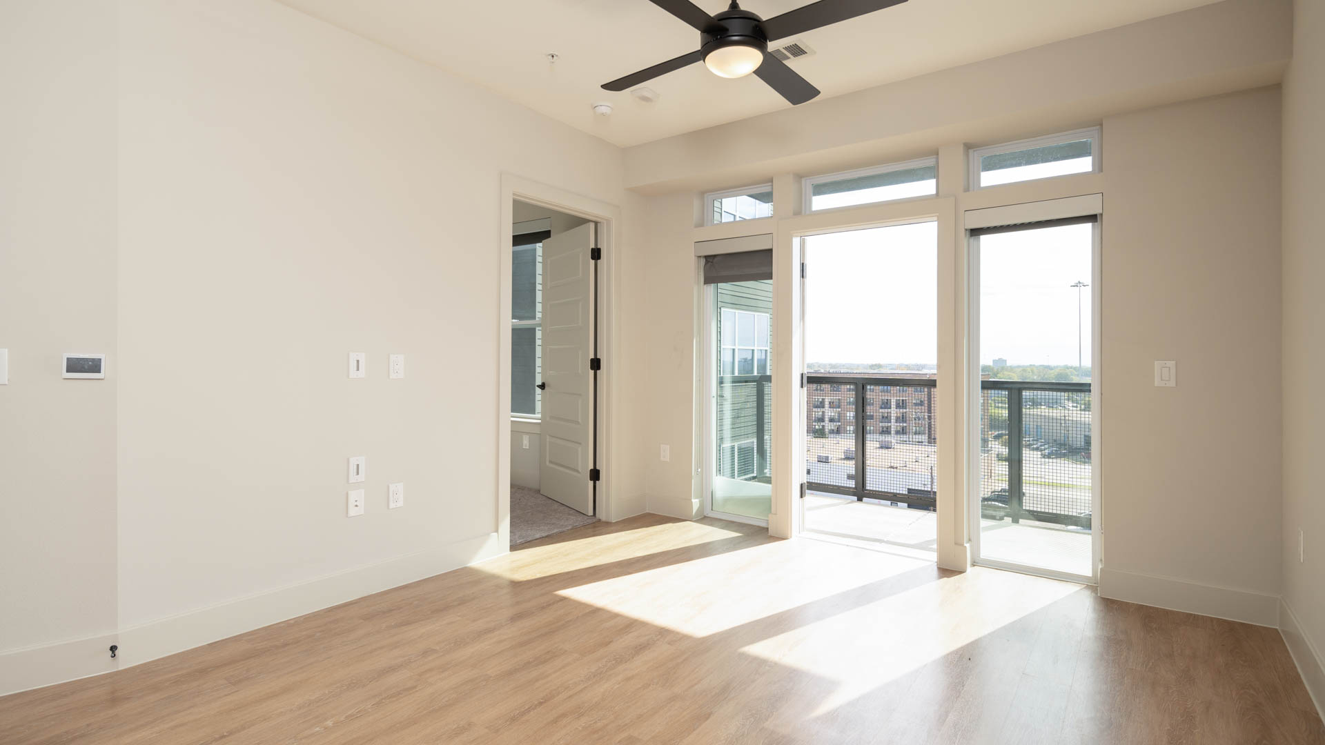 Indie Deep Ellum Apartments 12 of 12