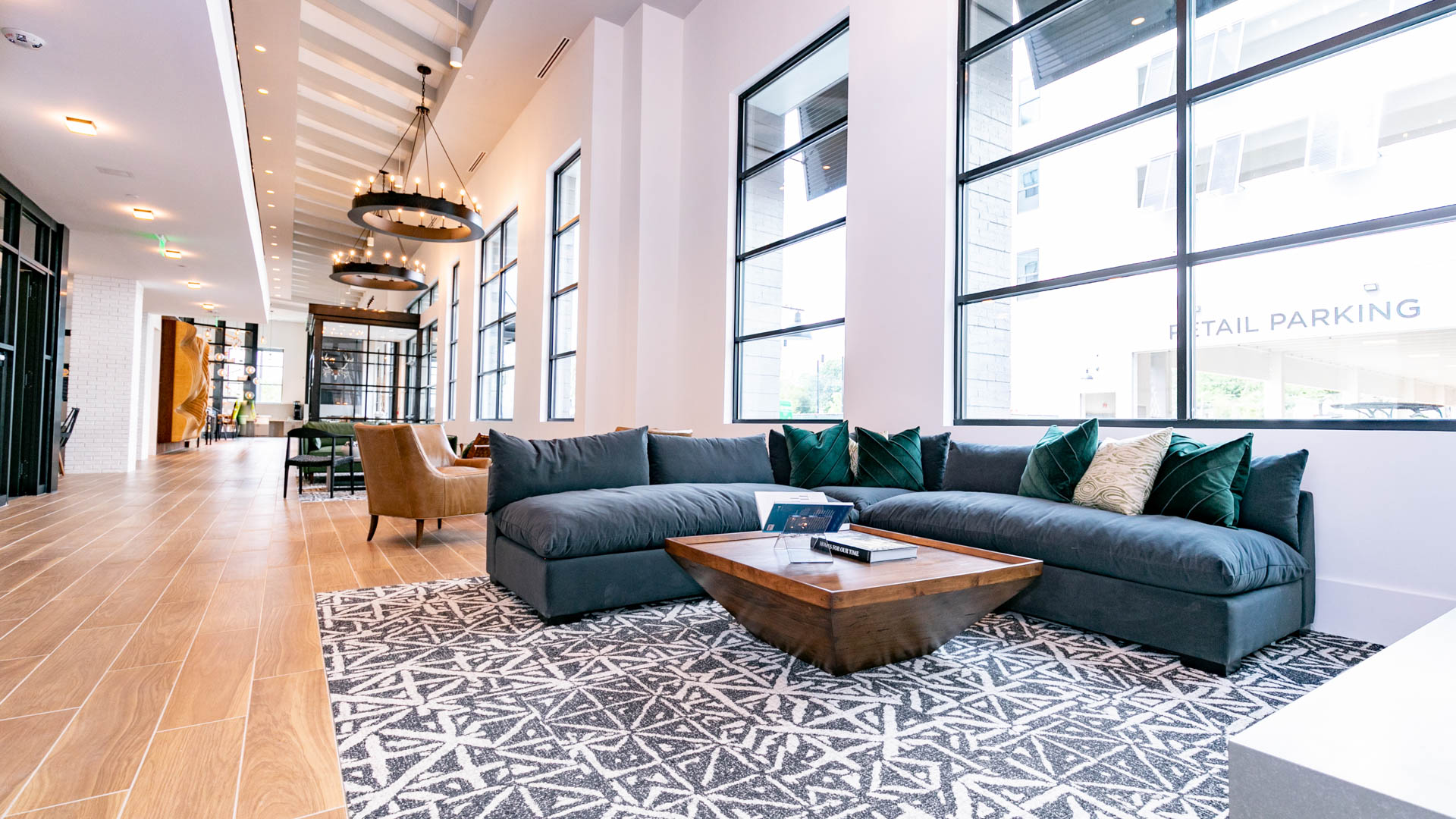 Lounge at Luna Upper Westside Apartments (3 of 5)