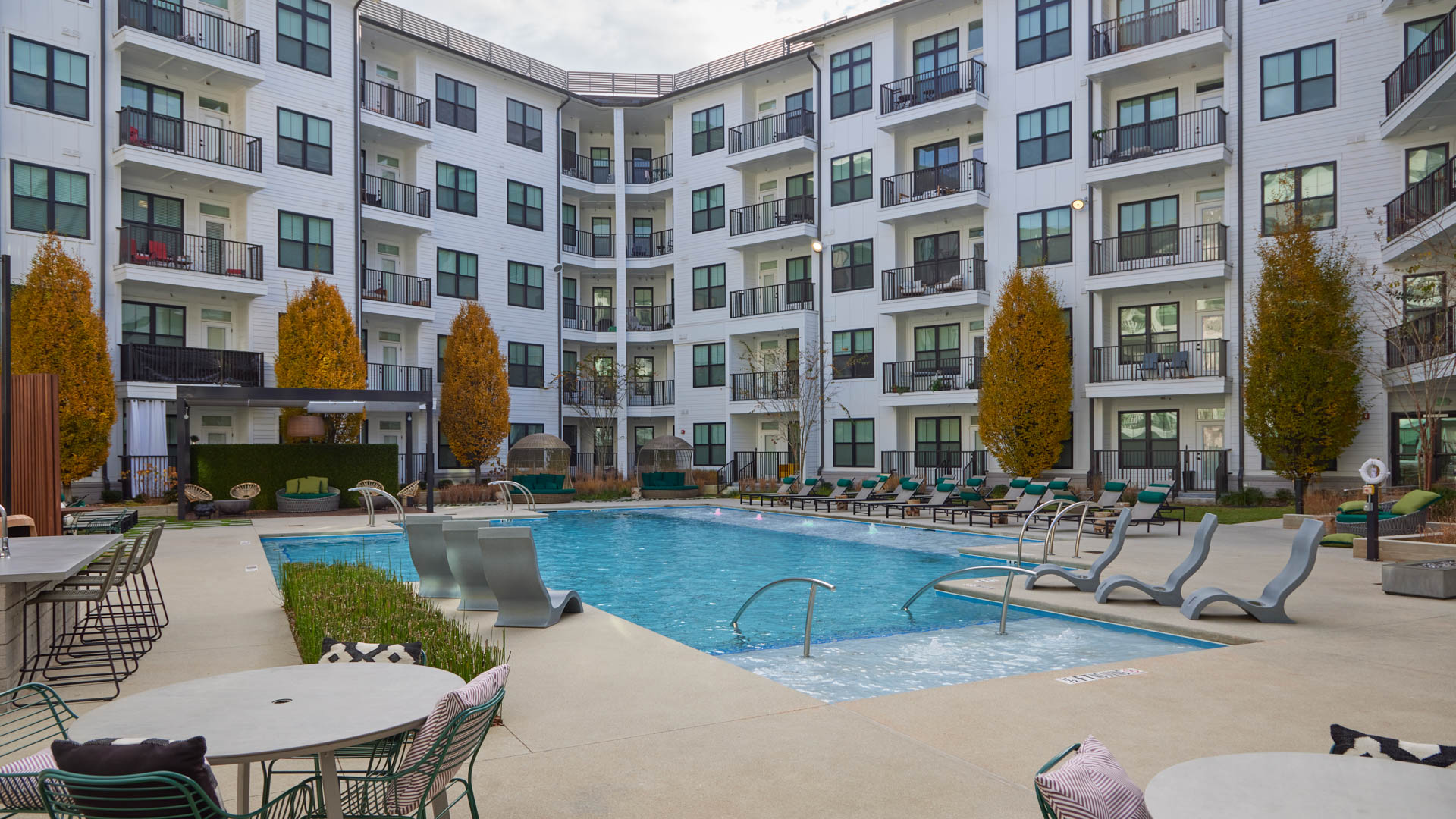 Pool at Luna Upper Westside Apartments (1 of 2)