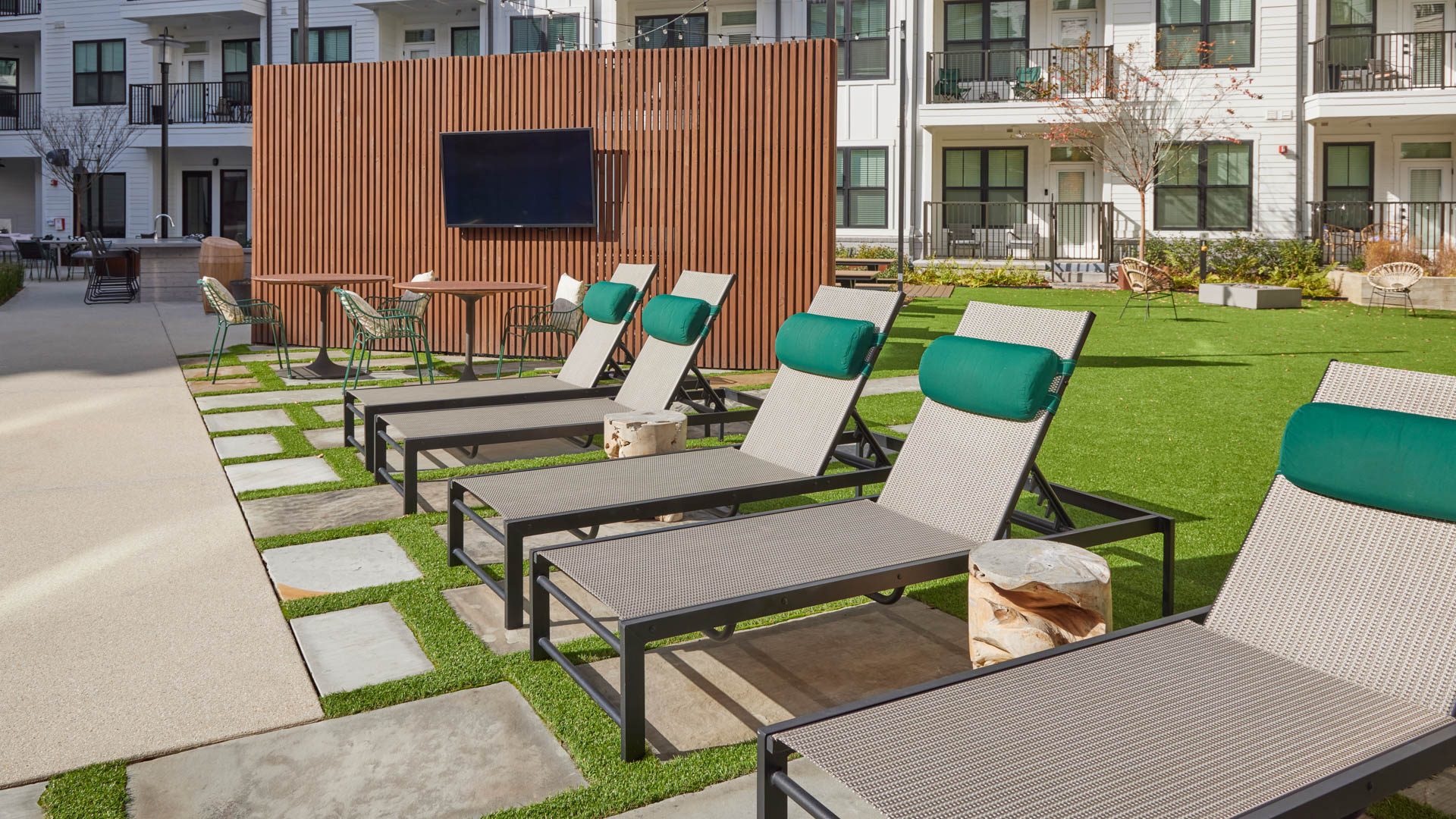 Lounge at Luna Upper Westside Apartments (5 of 5)
