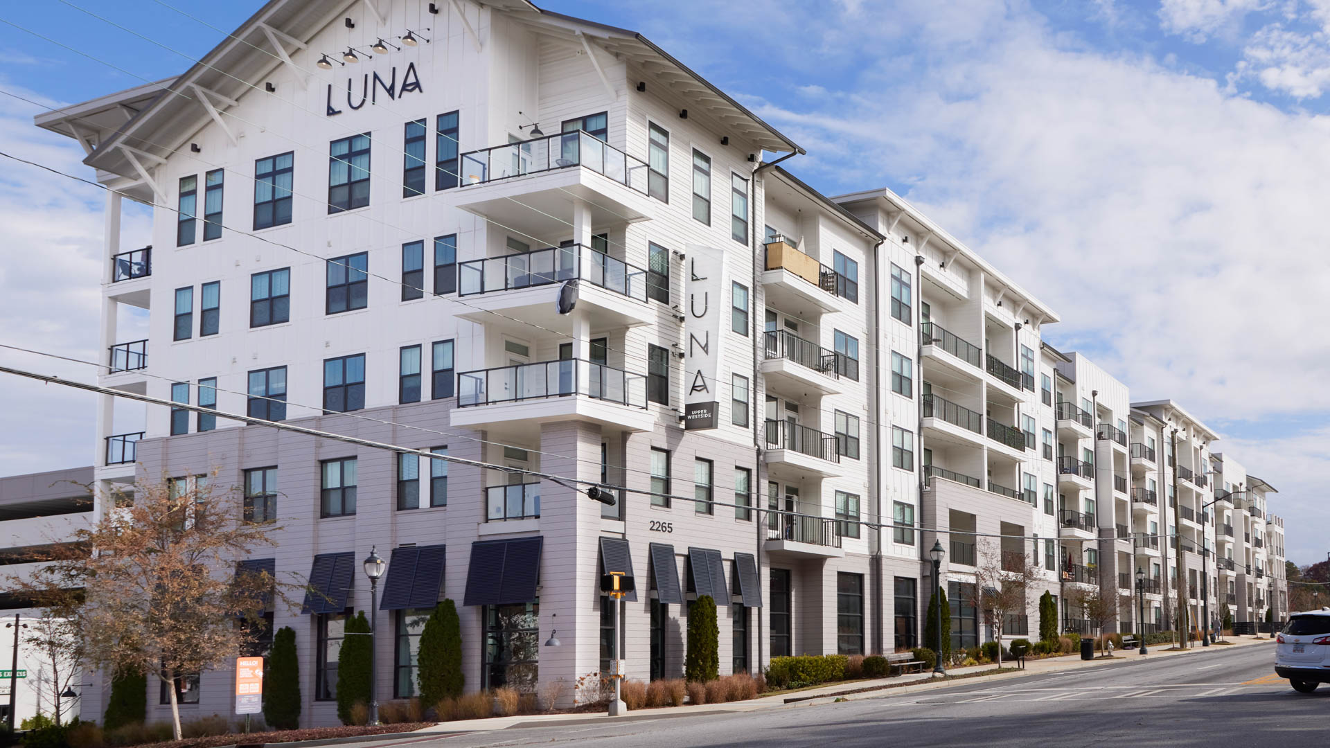 Luna Upper Westside Apartments 2 of 12