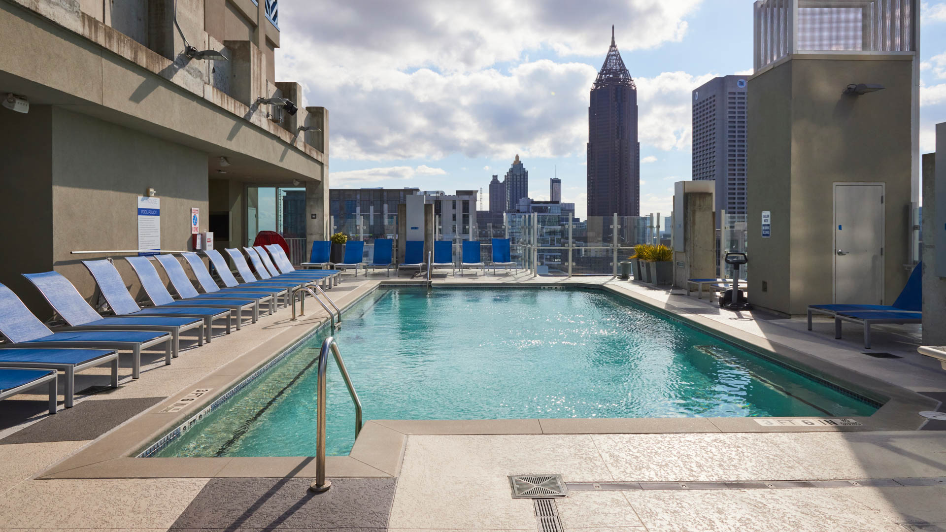 Pool at Skyhouse South Apartments (1 of 4)