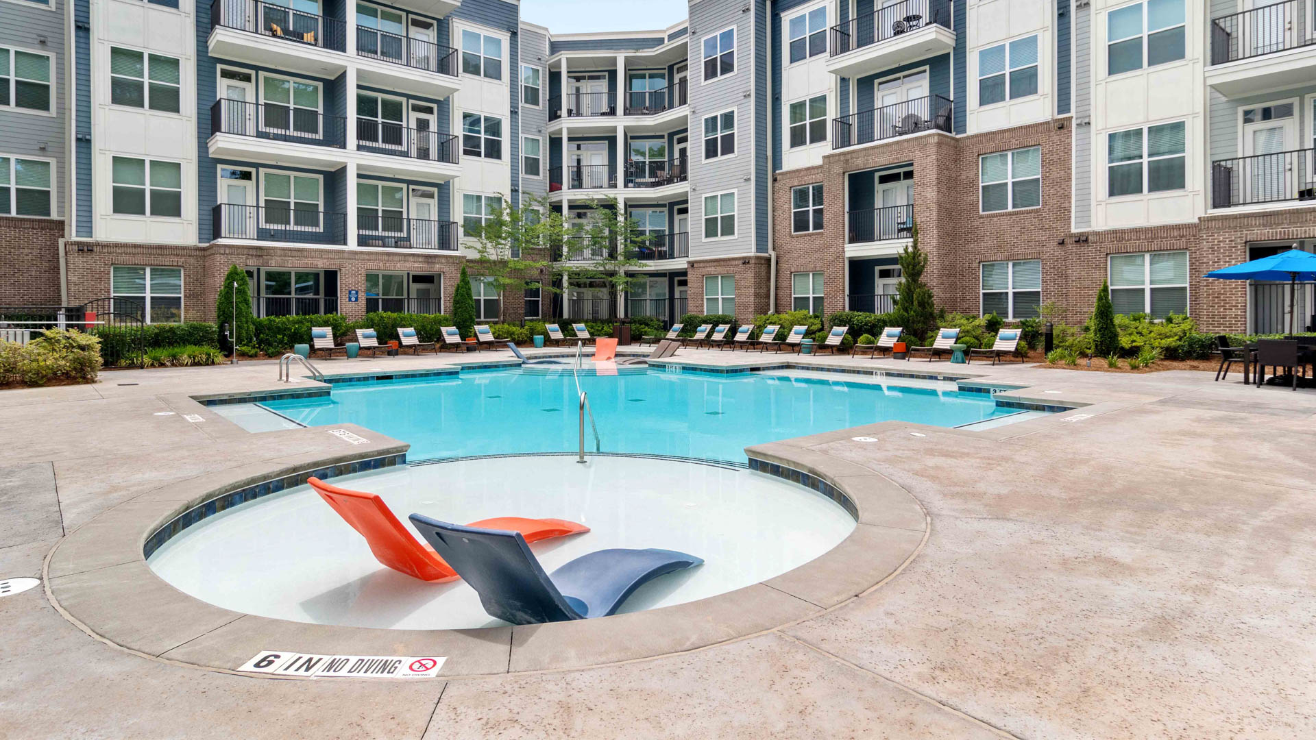 Pool at Juniper Sandy Springs Apartments (2 of 2)
