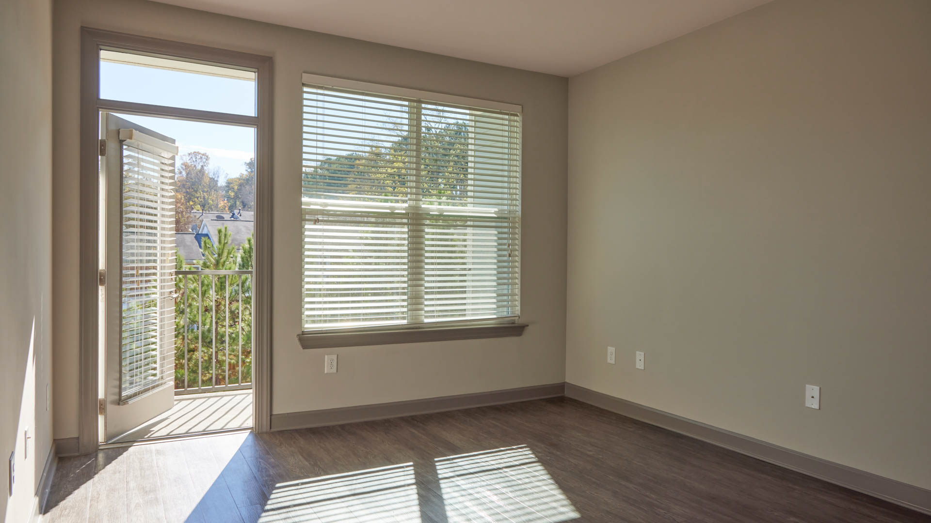Juniper Sandy Springs Apartments 11 of 12