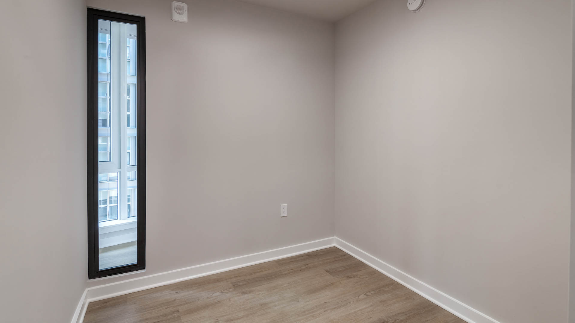 Reverb Apartments 5 of 9
