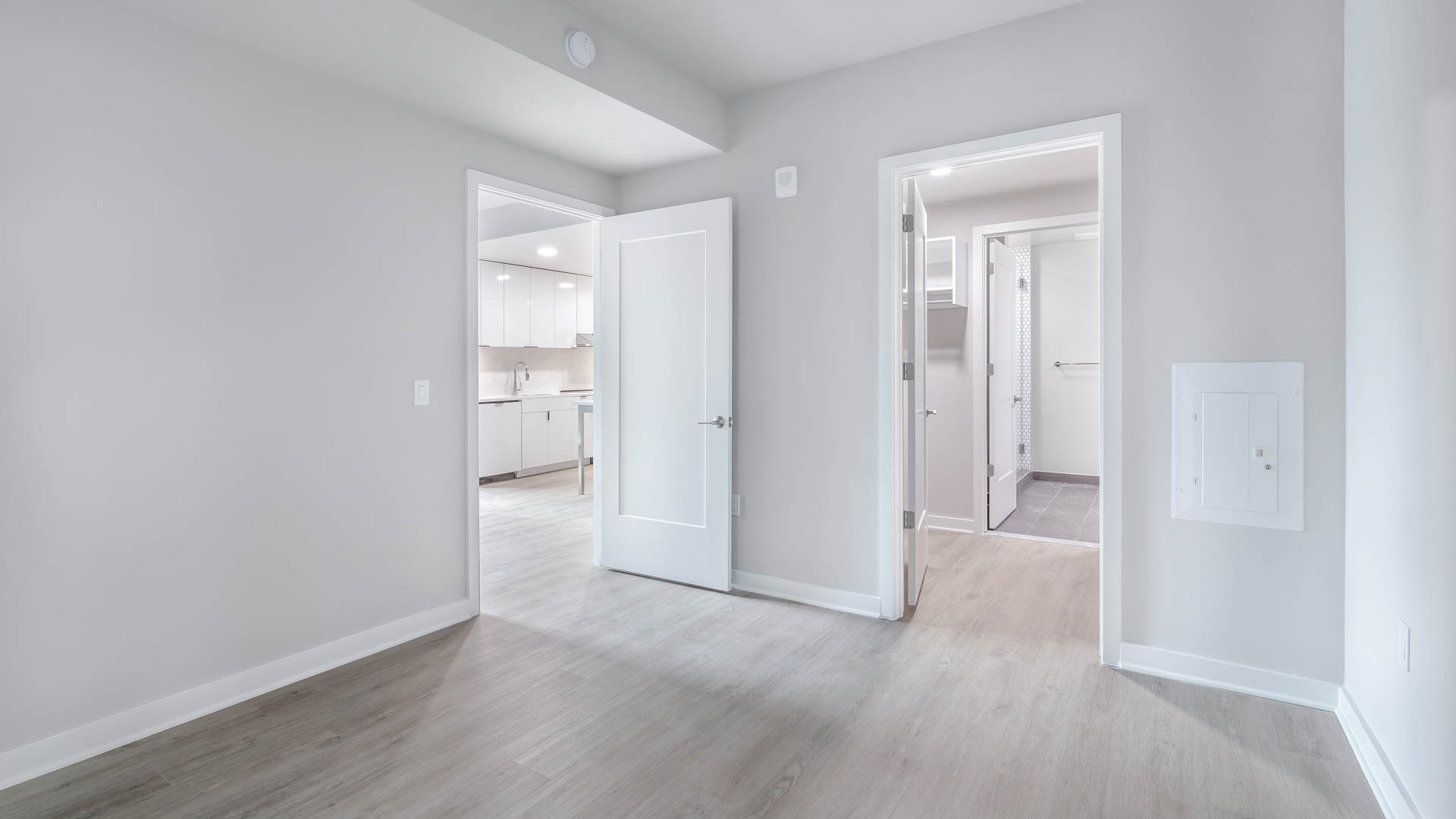 Reverb Apartments 8 of 11