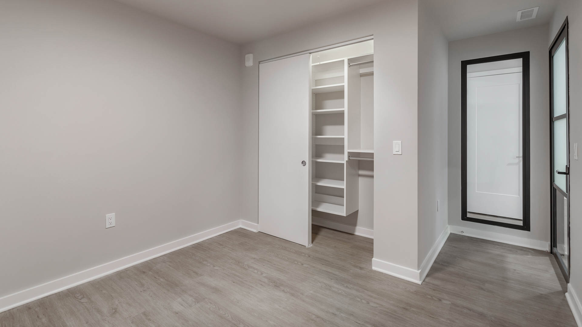 Reverb Apartments 4 of 8