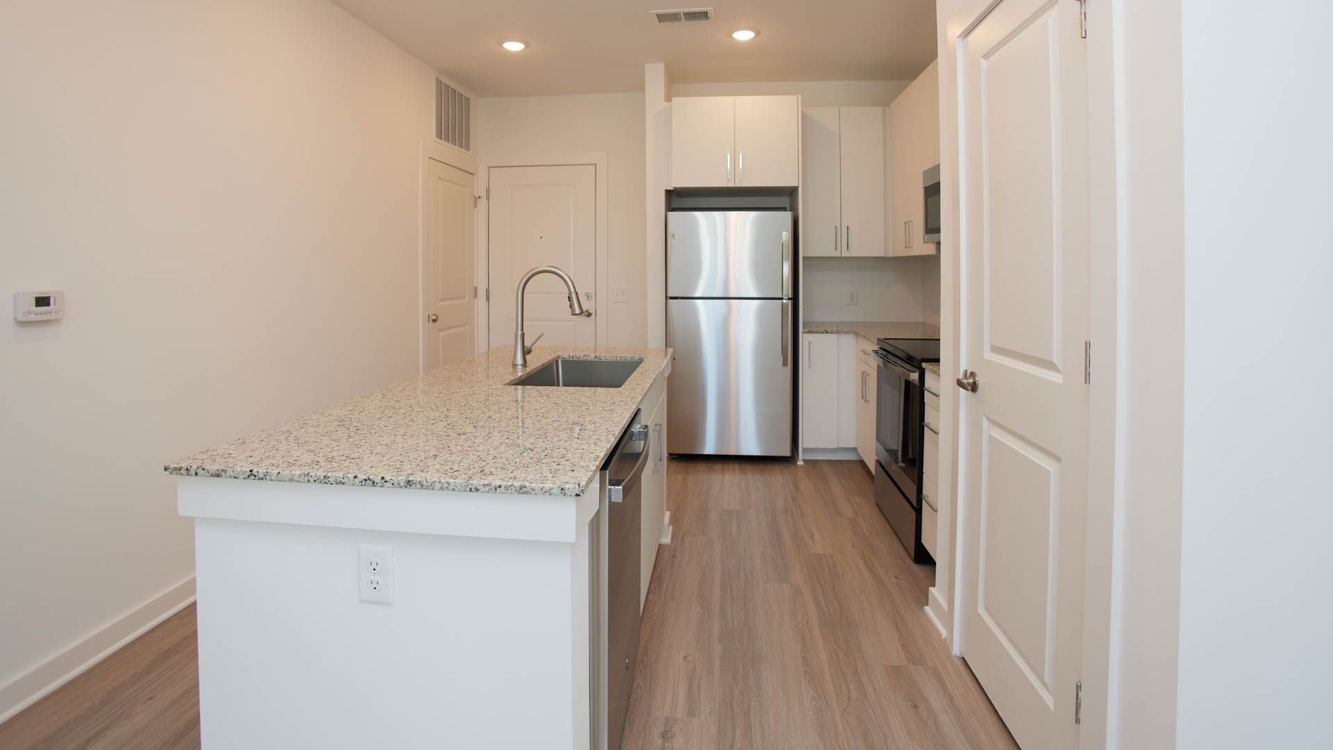The Penman Apartments 5 of 12