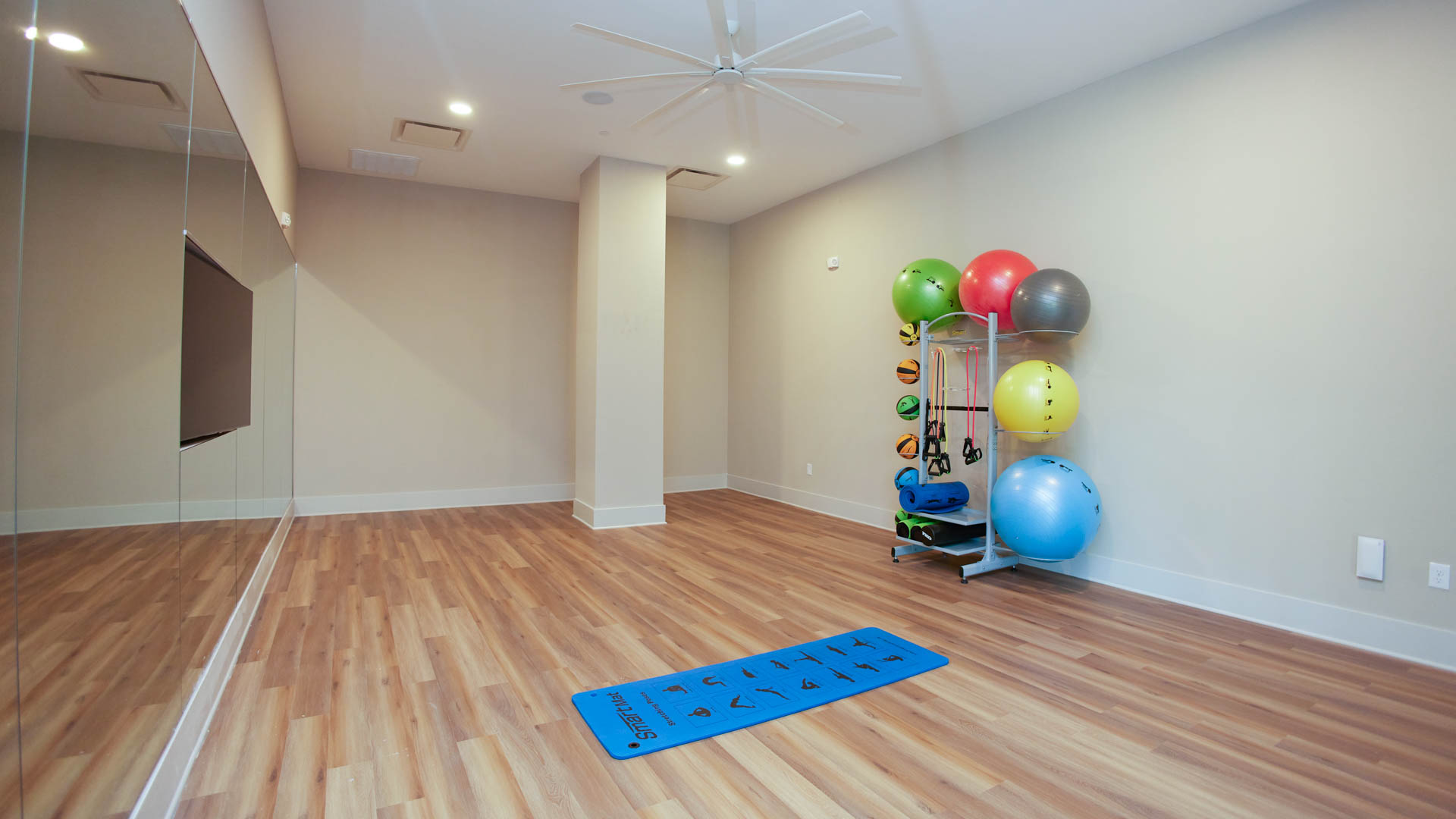 Gym at The Penman Apartments (4 of 4)