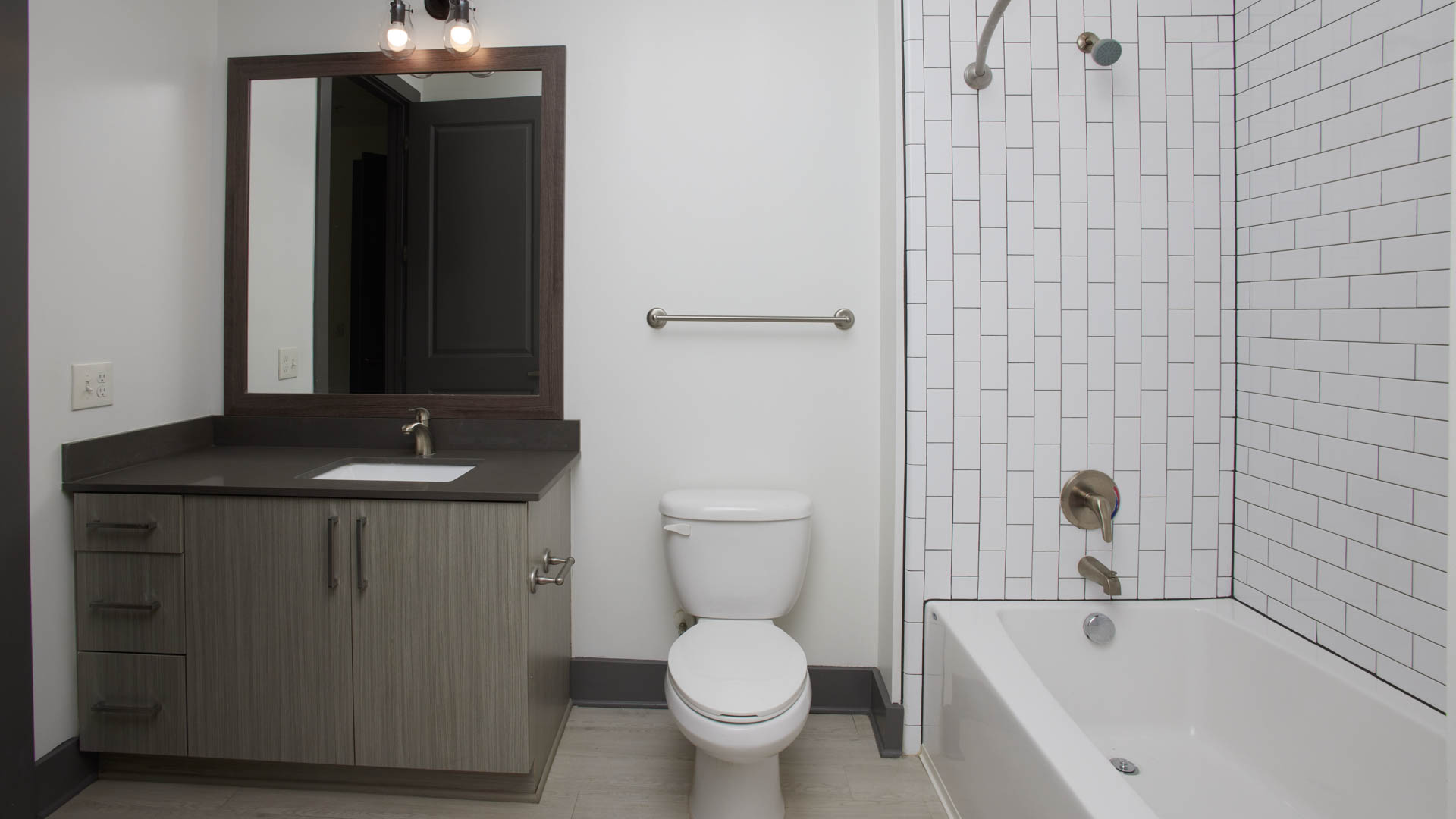 The Baxter Apartments 4 of 11