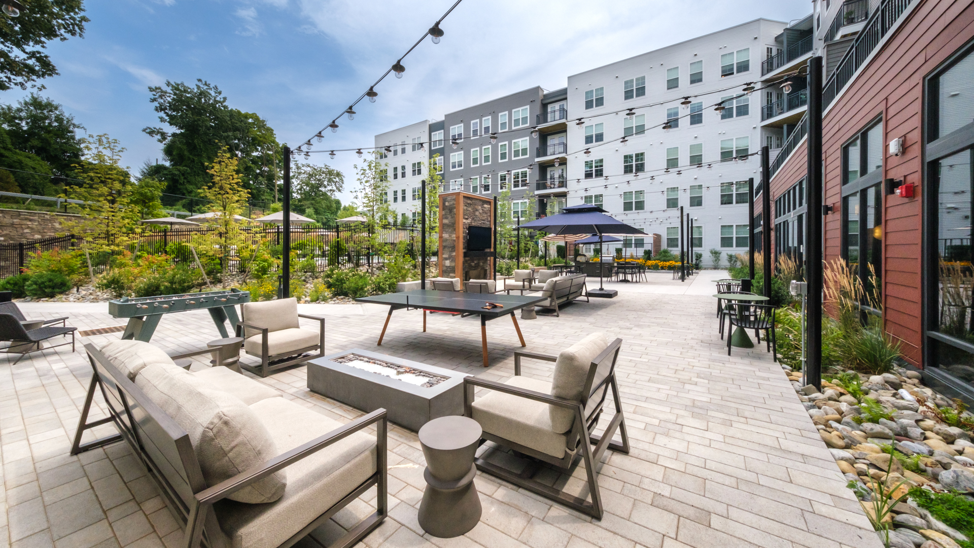 Courtyard at Alexan Harrison Apartments (1 of 8)